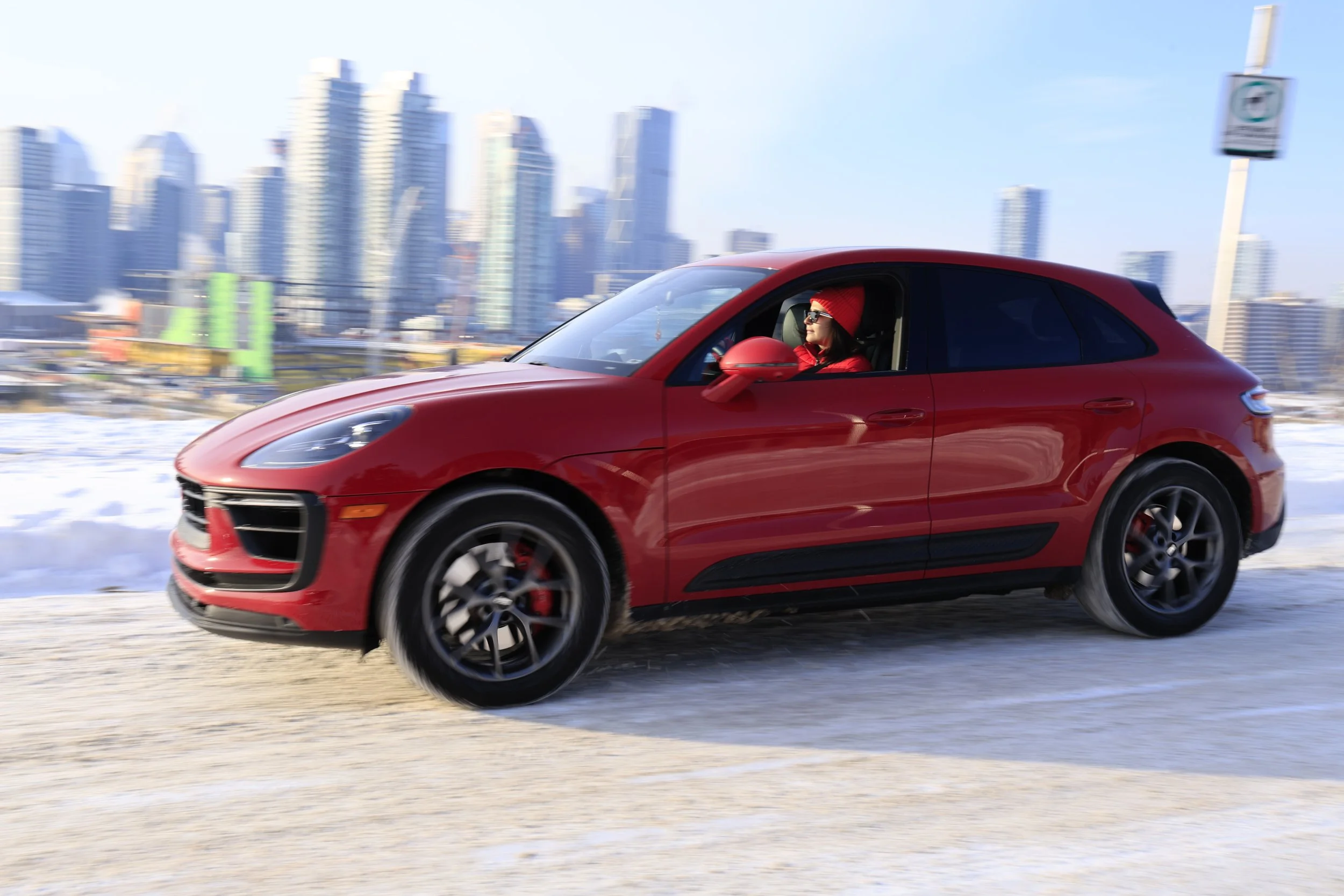 Canon EOS R6 Mark II

24-105

unedited