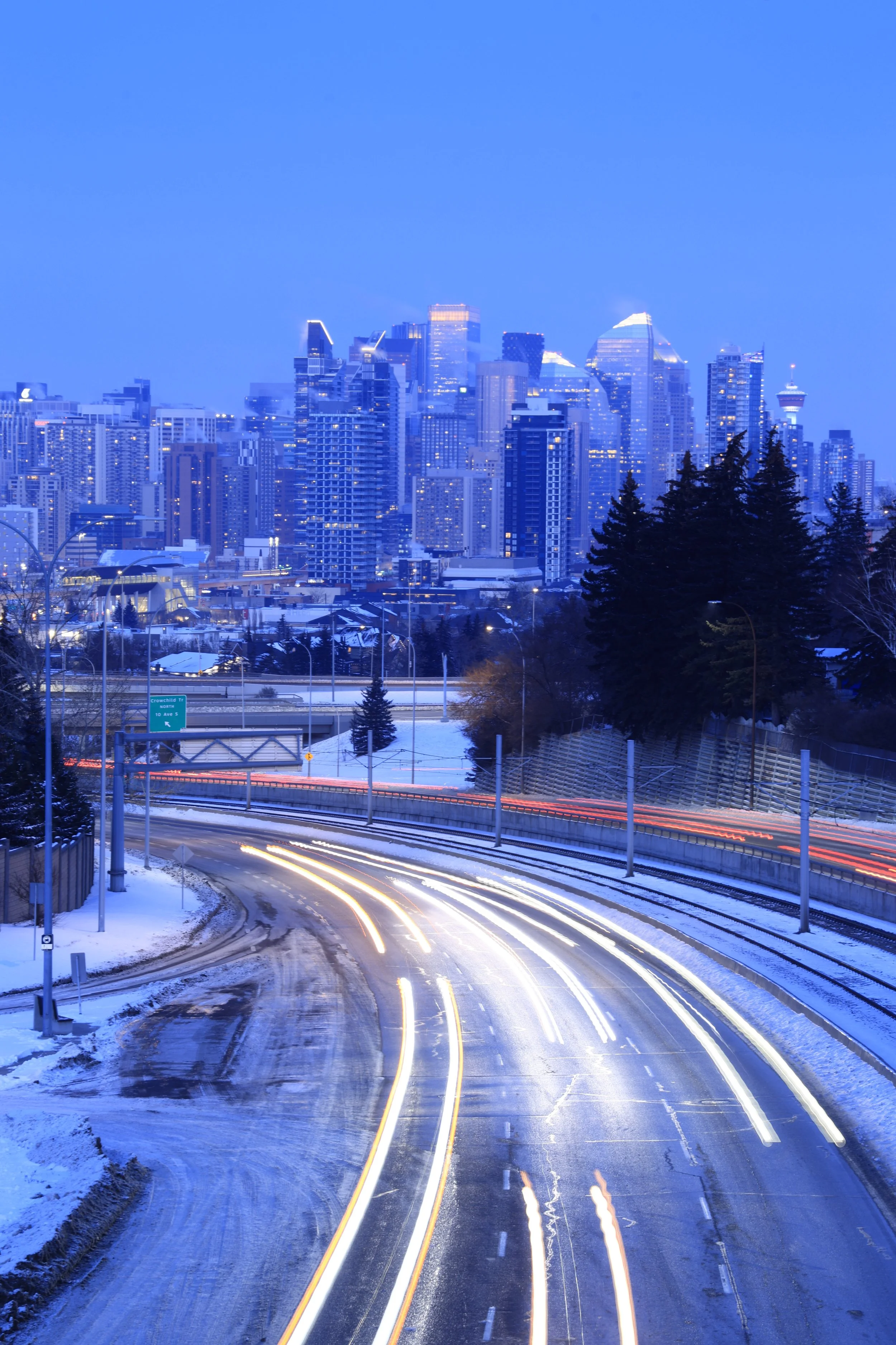 Canon EOS R6 Mark II

24-105

unedited