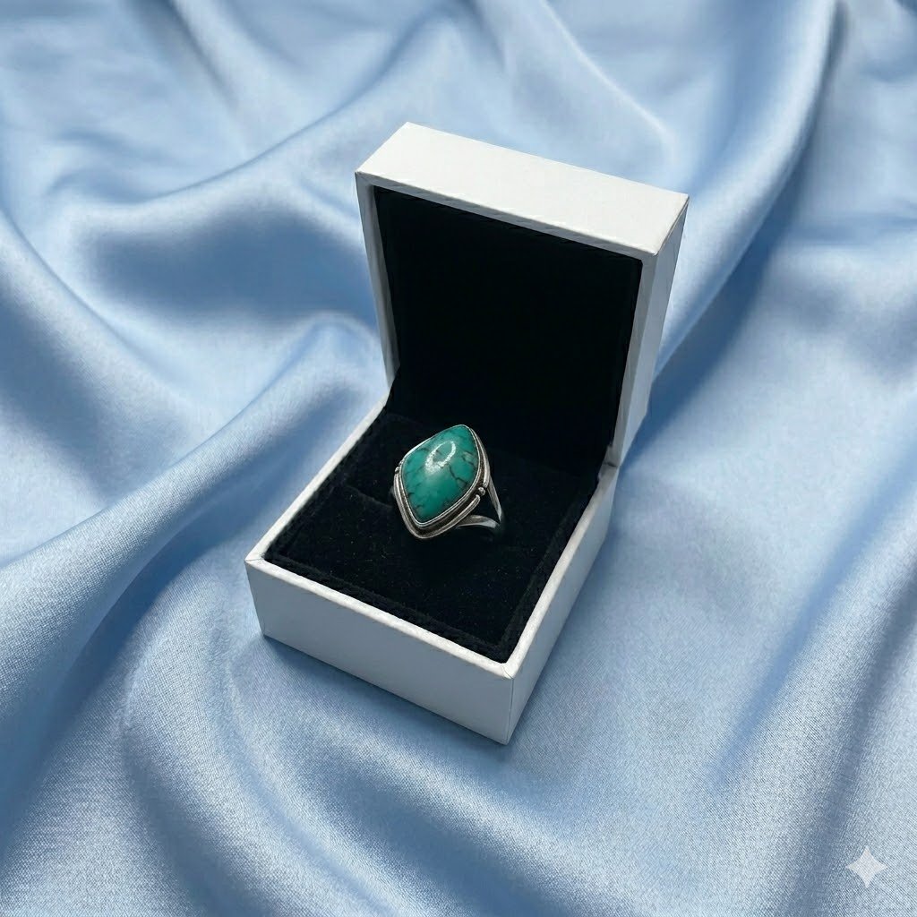 Contemporary Heavyweight Silver & Teal Cabochon — 18.0g — Size O