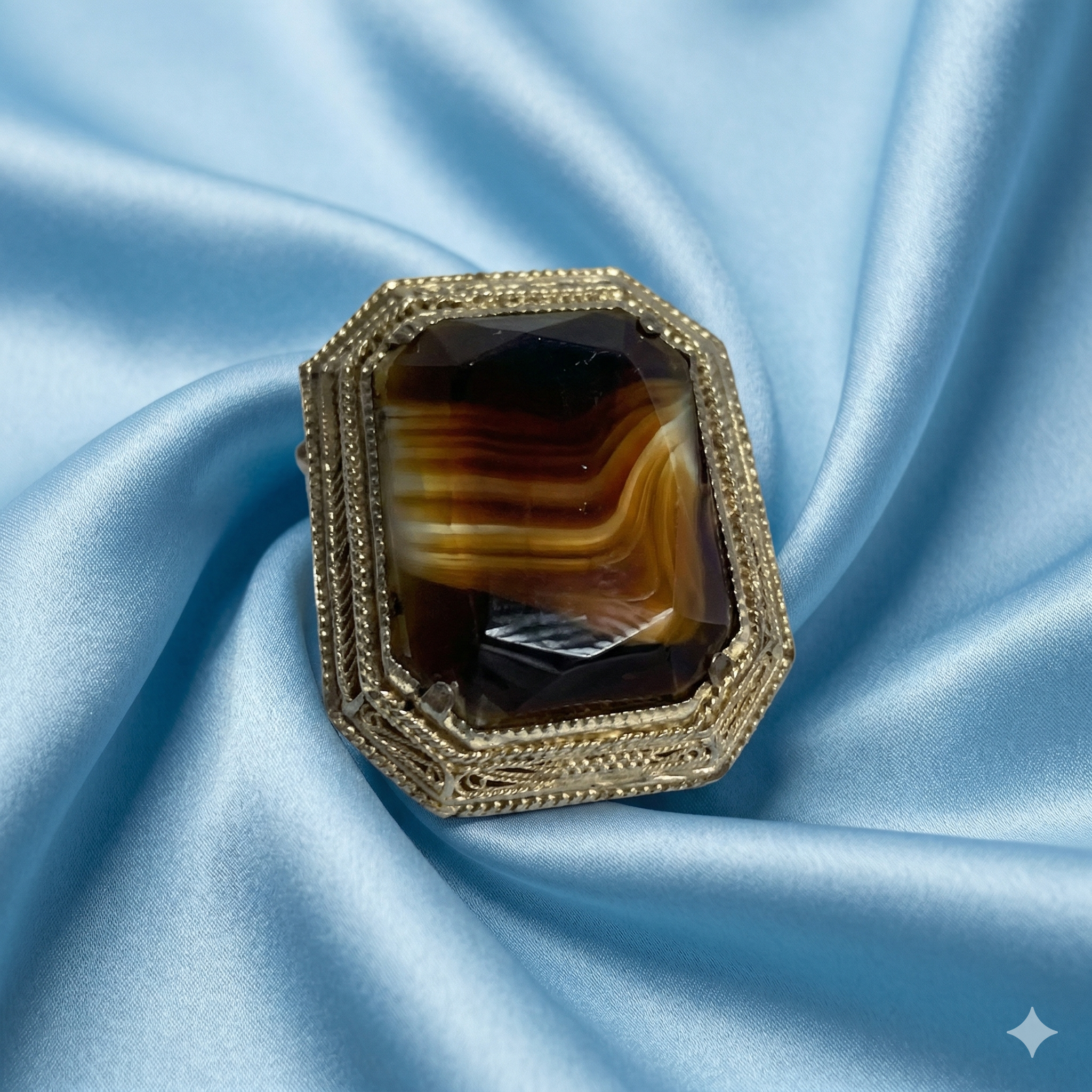 Grand Victorian-Style Gold Tone & Banded Agate Brooch — 45.0g