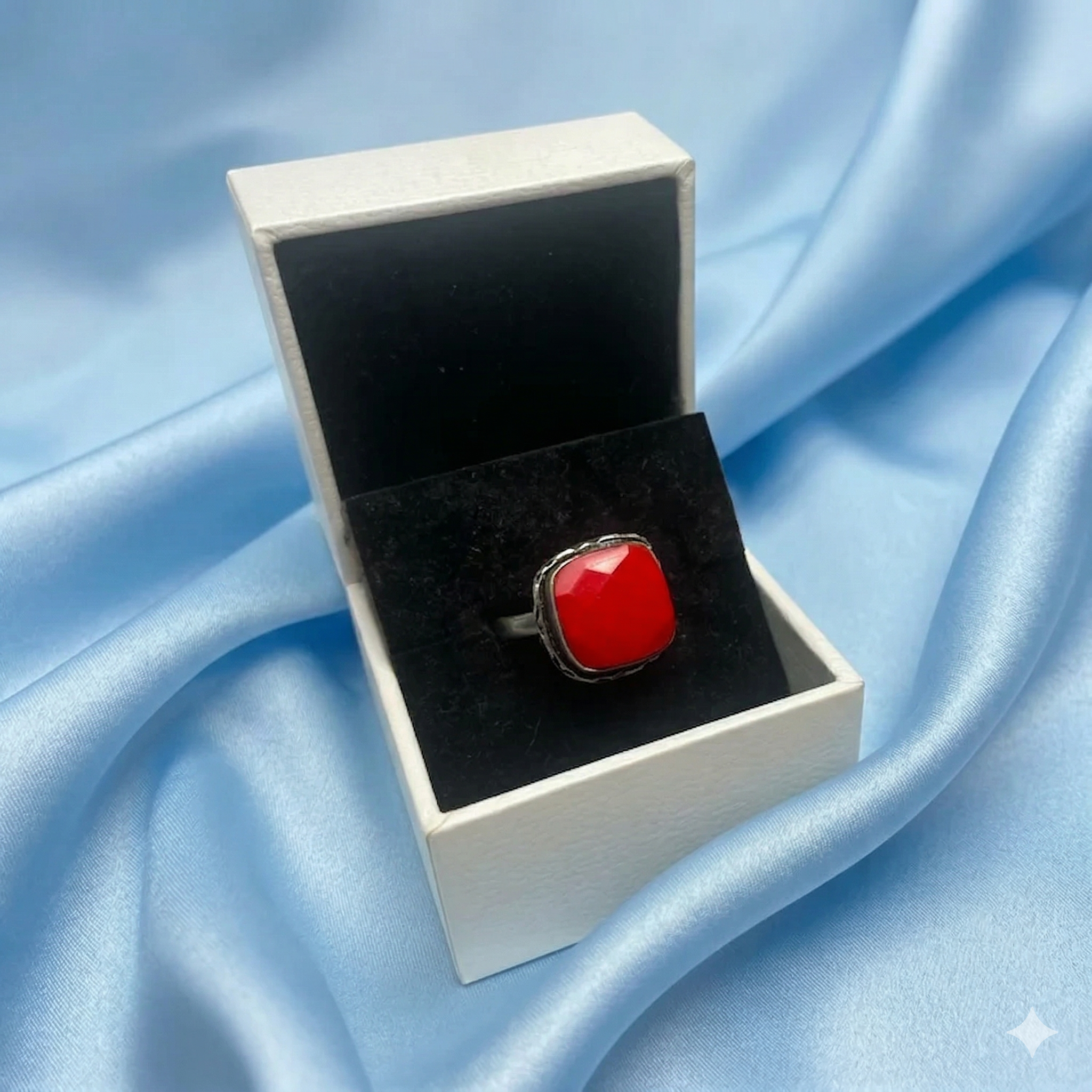 Vintage Silver & Vibrant Red Cushion-Cut Ring — 5.0g — Size P