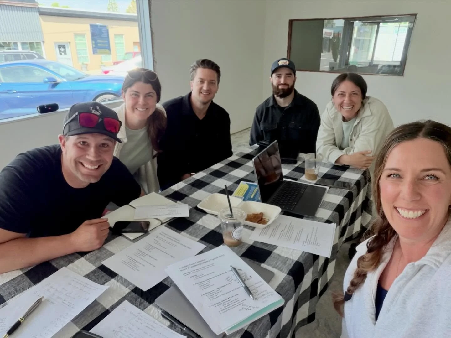 💙 First board meeting in the space! Fueled by Anytime Toffee!

Third Ave is where it&rsquo;s at 😊

#safespaces
#ferndalefamily
#ferndaleyouthcollective