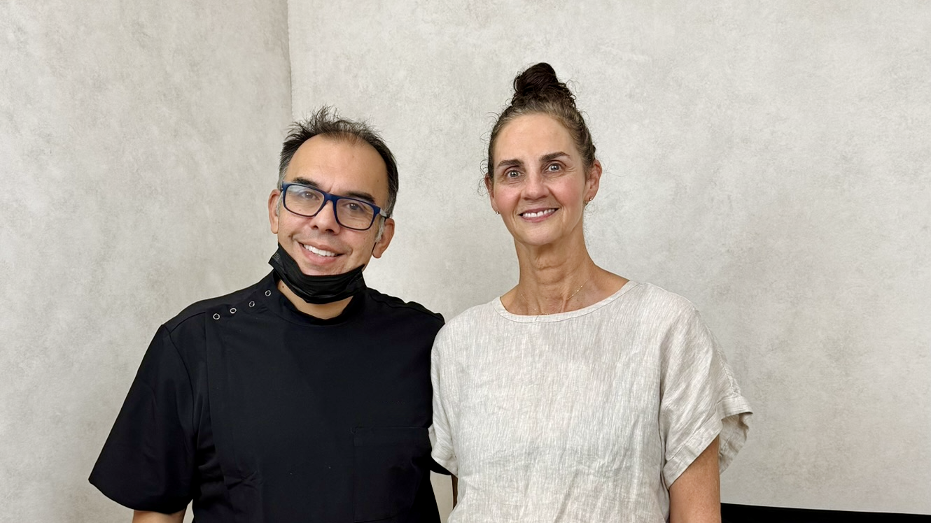 Clarity, confidence, and a new approach to smile design. Meet Linda.