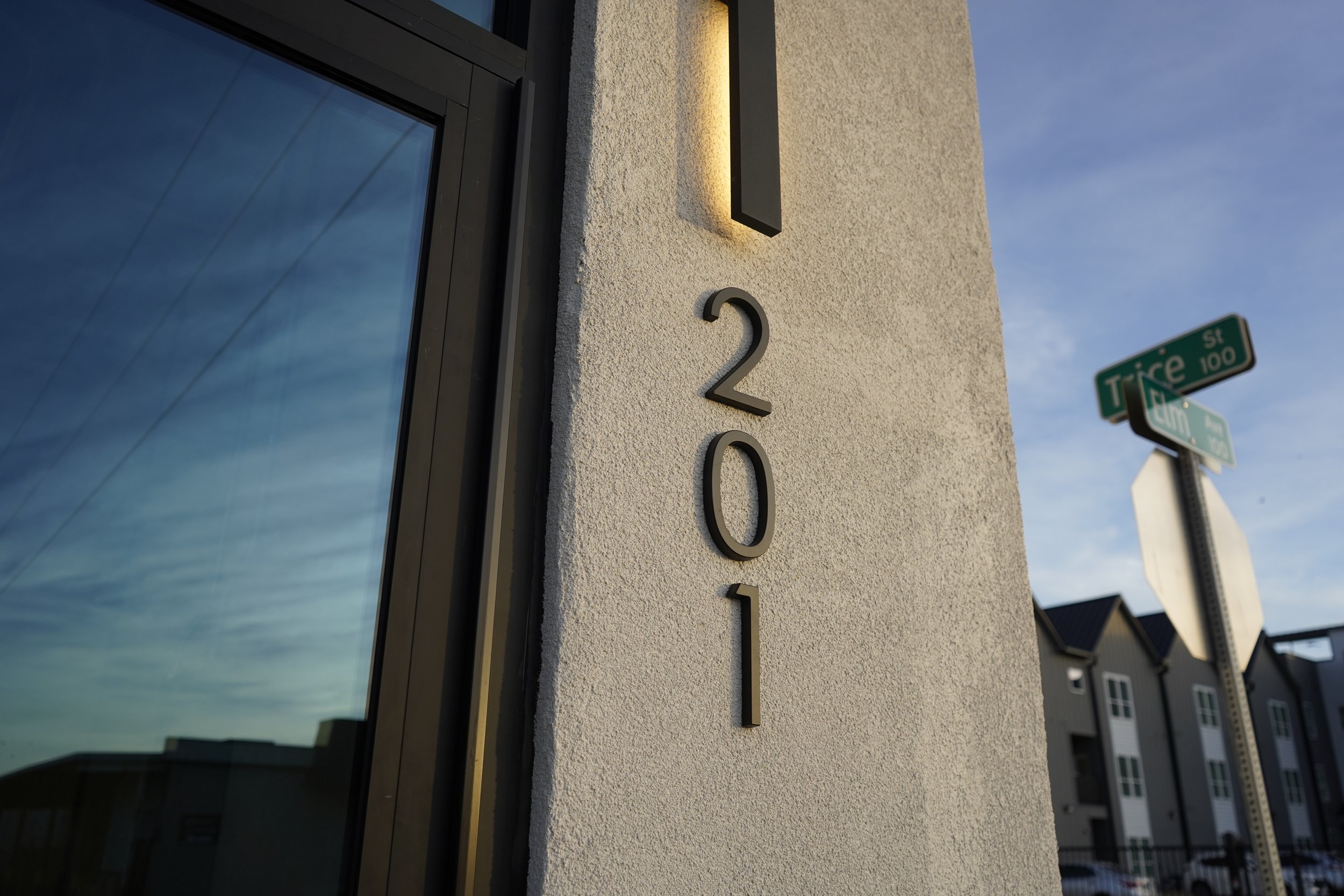 Weekday Creative Package