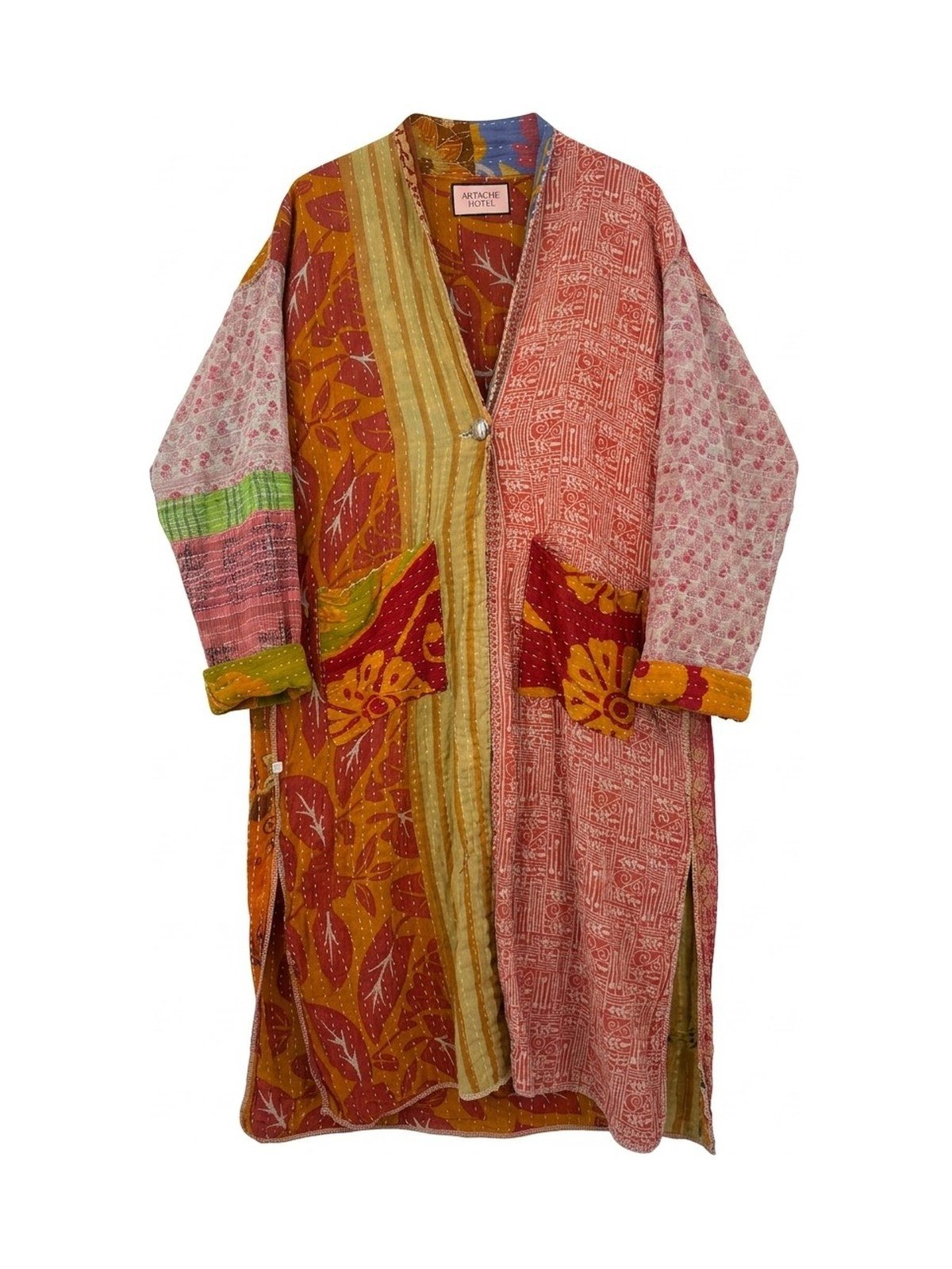 artache-hotel-robe-016-lg-front-b-web.jpg
