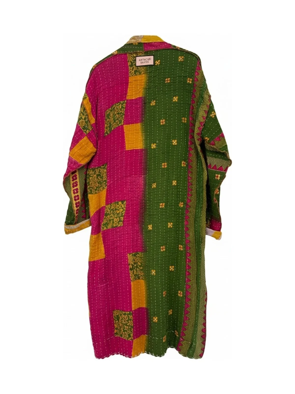 artache-hotel-robe-007-m-back-a-web.jpg