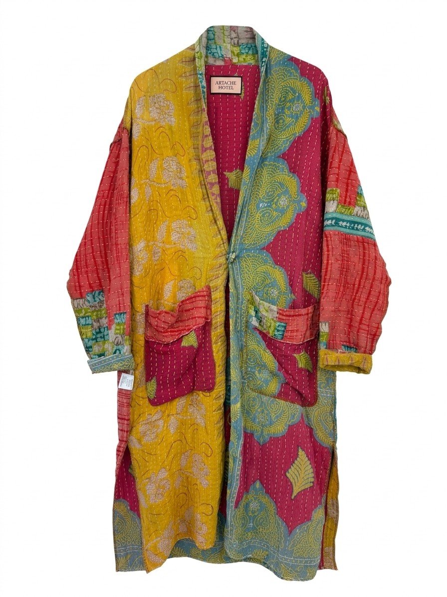 artache-hotel-robe-kantha-005-m-front-b.jpg