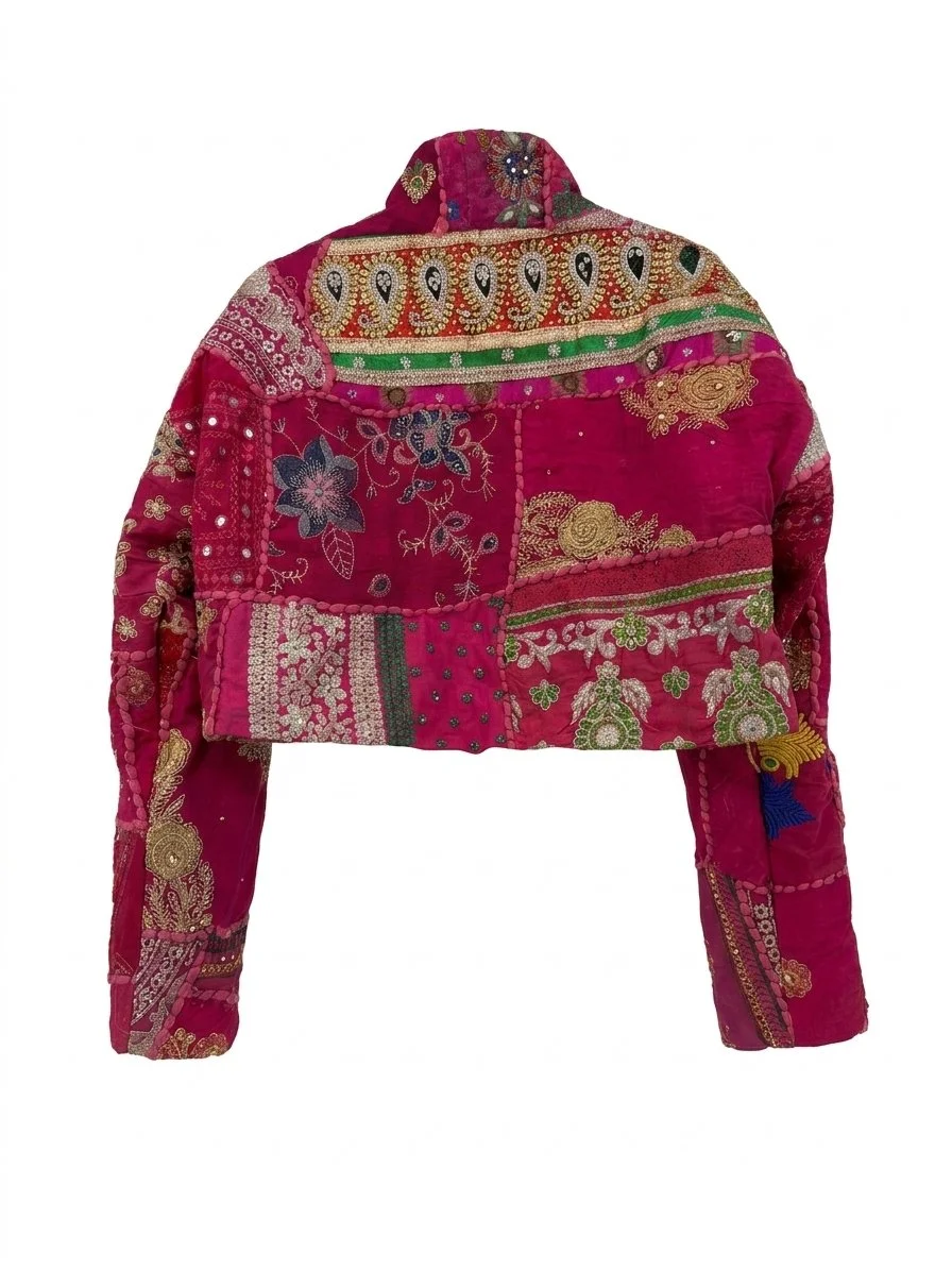 artache-hotel-jkt-003-shrt-seq-back.png