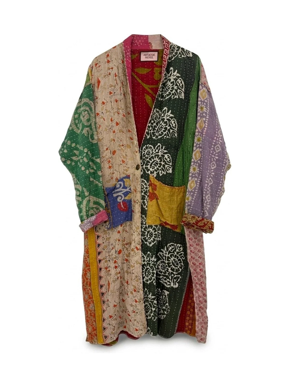artache-hotel-robe-021-lg-front-a-web.jpg