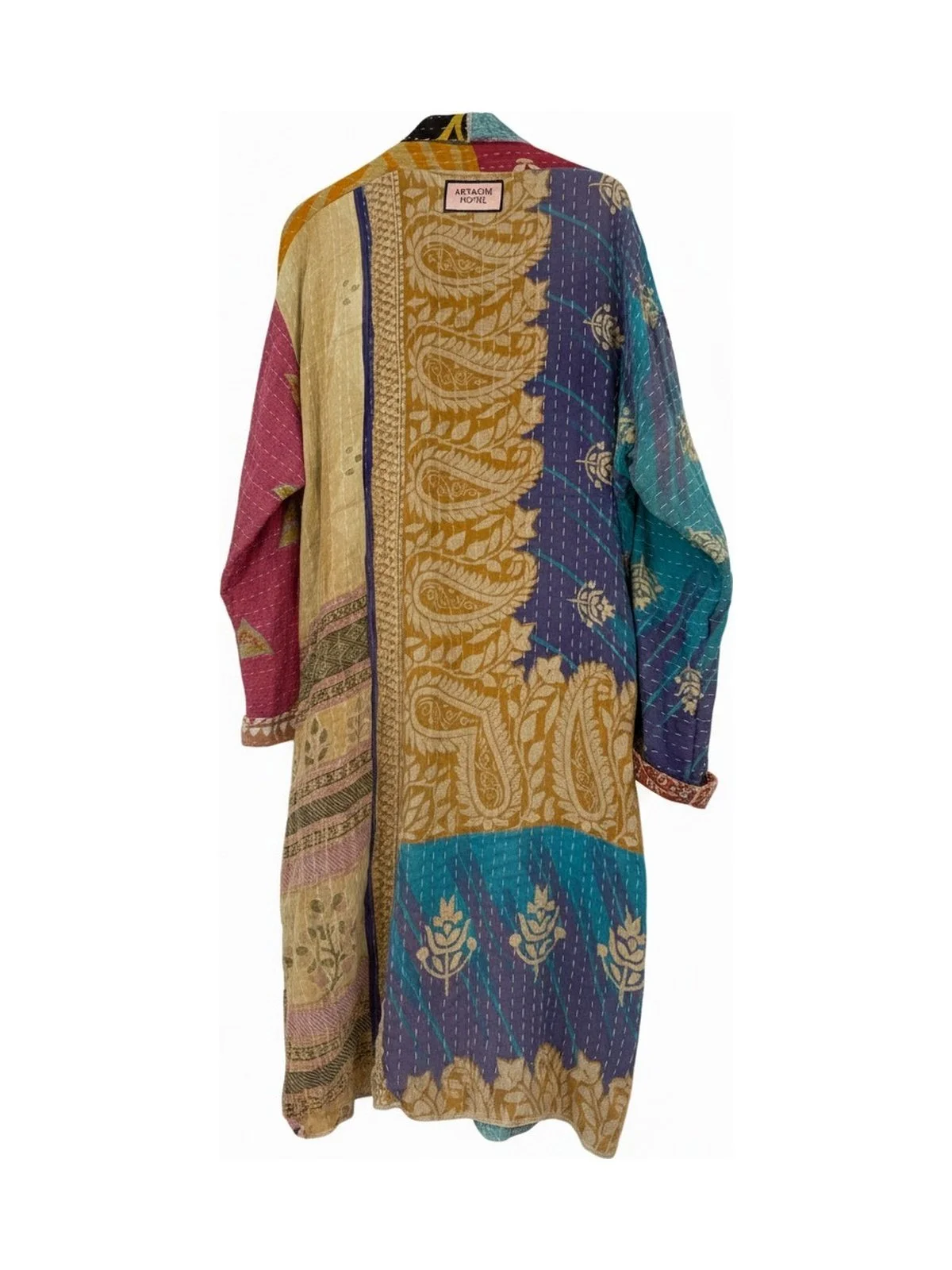 artache-hotel-robe-008-m-back-a-web.jpg