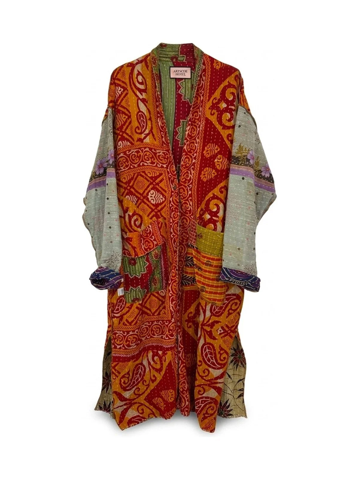 artache-hotel-robe-017-lg-front-b-web.jpg