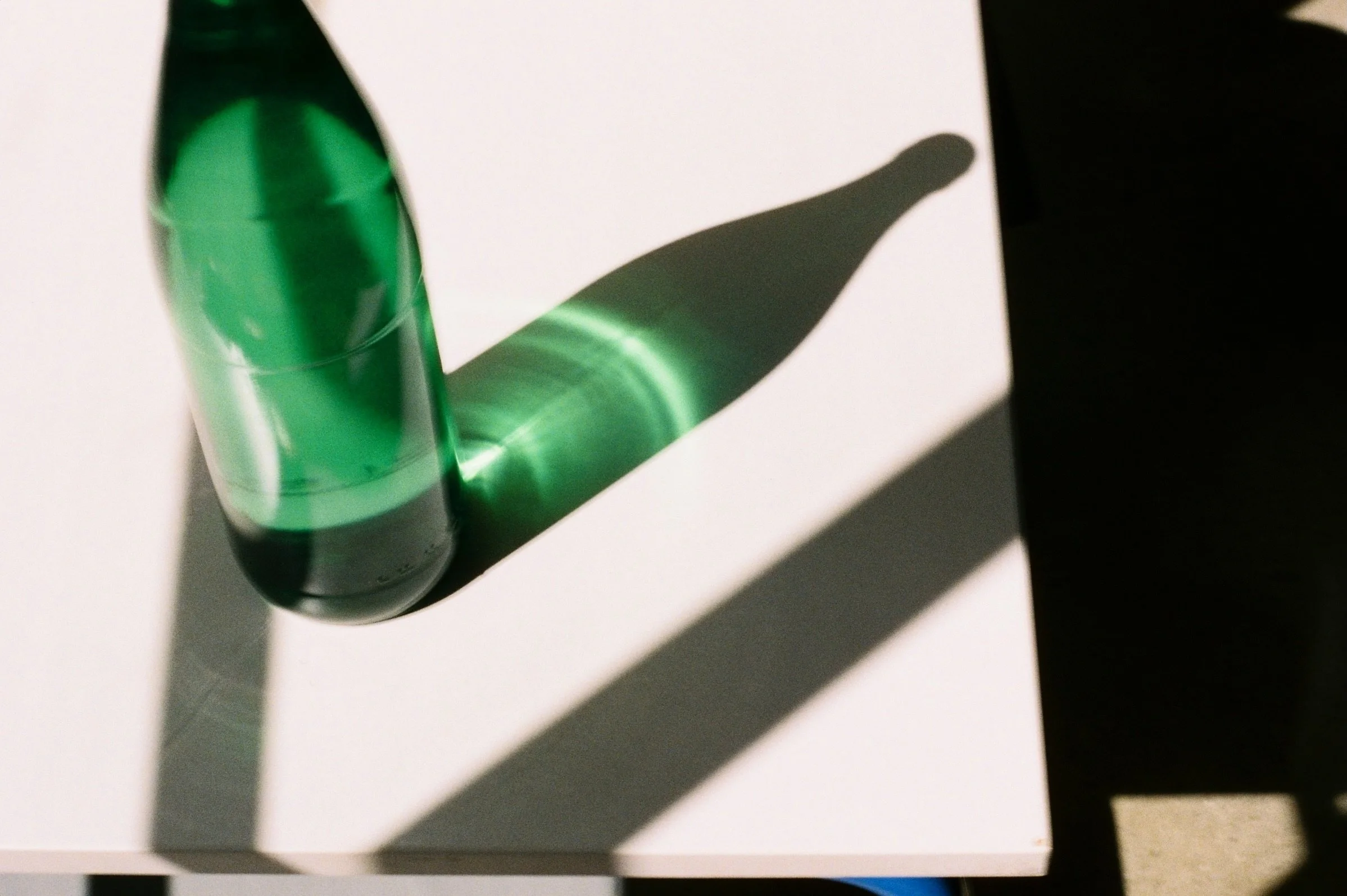 The light play at @tones_________ will forever be a muse. Thanks for confirming this obsession with shadows and matcha. And for rolling with me. And making my gut happy. Developed and scanned by the one and only @bayou_film ! Share a Roll With Me via