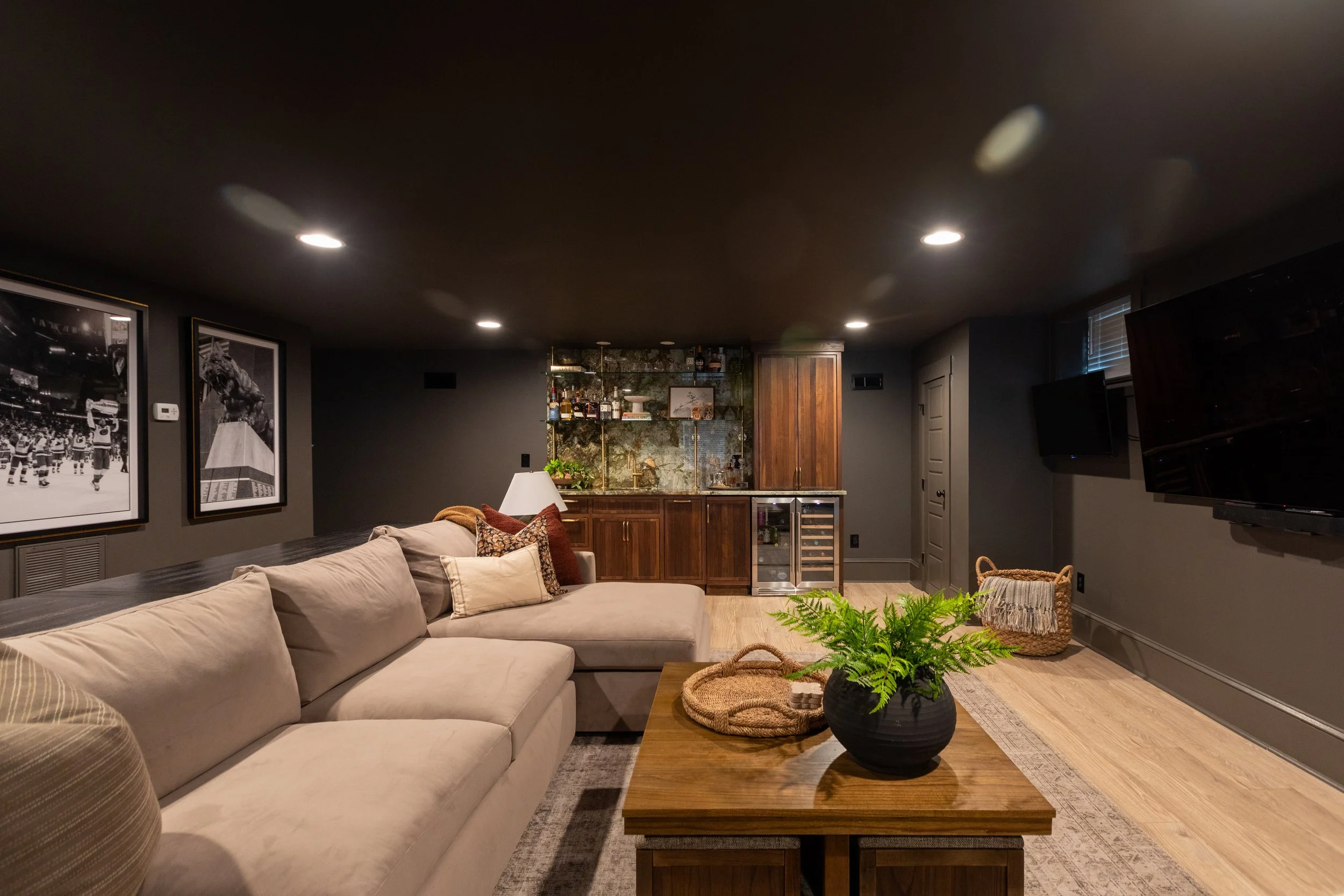 321 S Summit Ave Basement-13.jpg