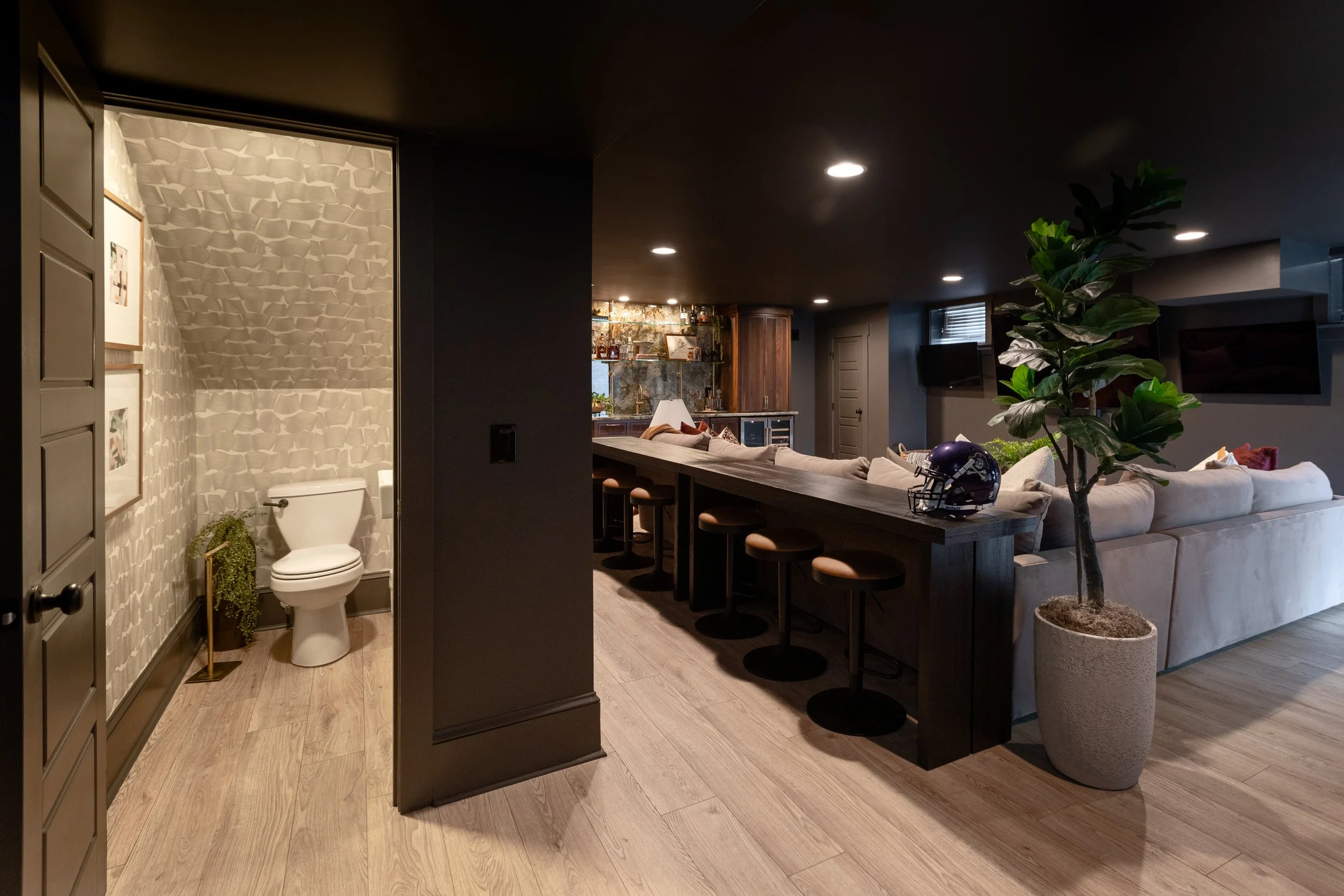 321 S Summit Ave Basement-04.jpg
