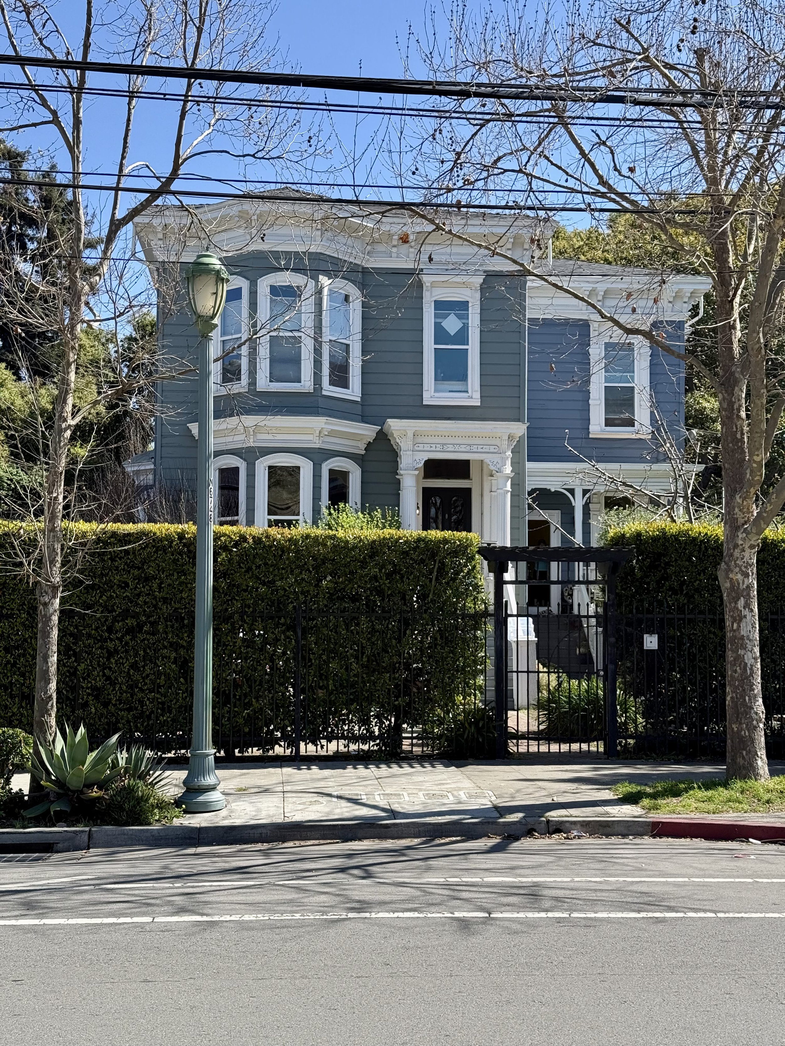 Historic Victorian home in West Oakland neighborhood near downtown Oakland and the Bay Bridge