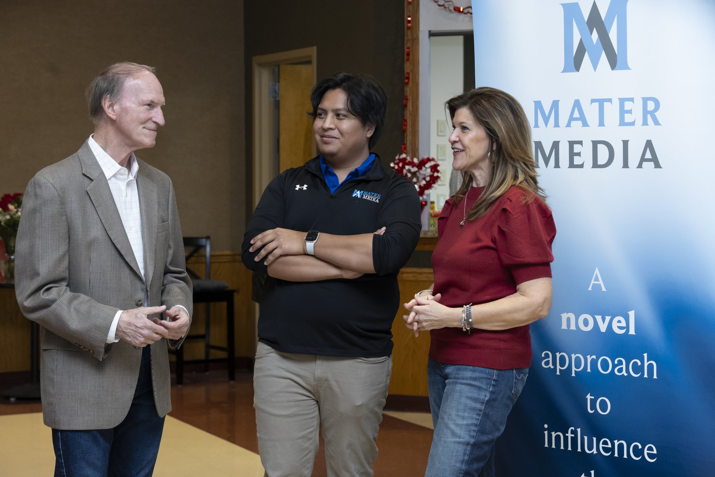 The Mater Media team support evangelizers to bring meaningful messages of faith to others through creativity and collaboration.