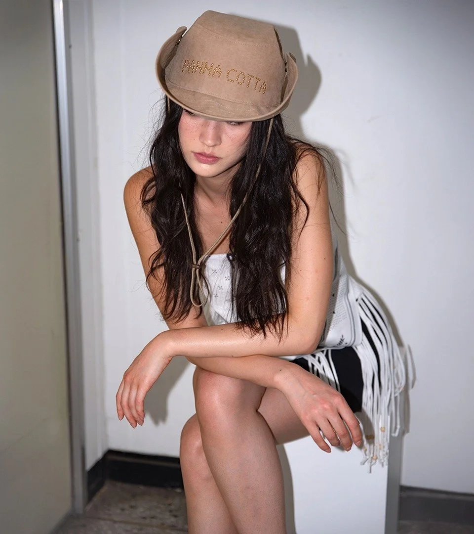 86977c50f7b4536eadf02356bd3f0ef7.jpg