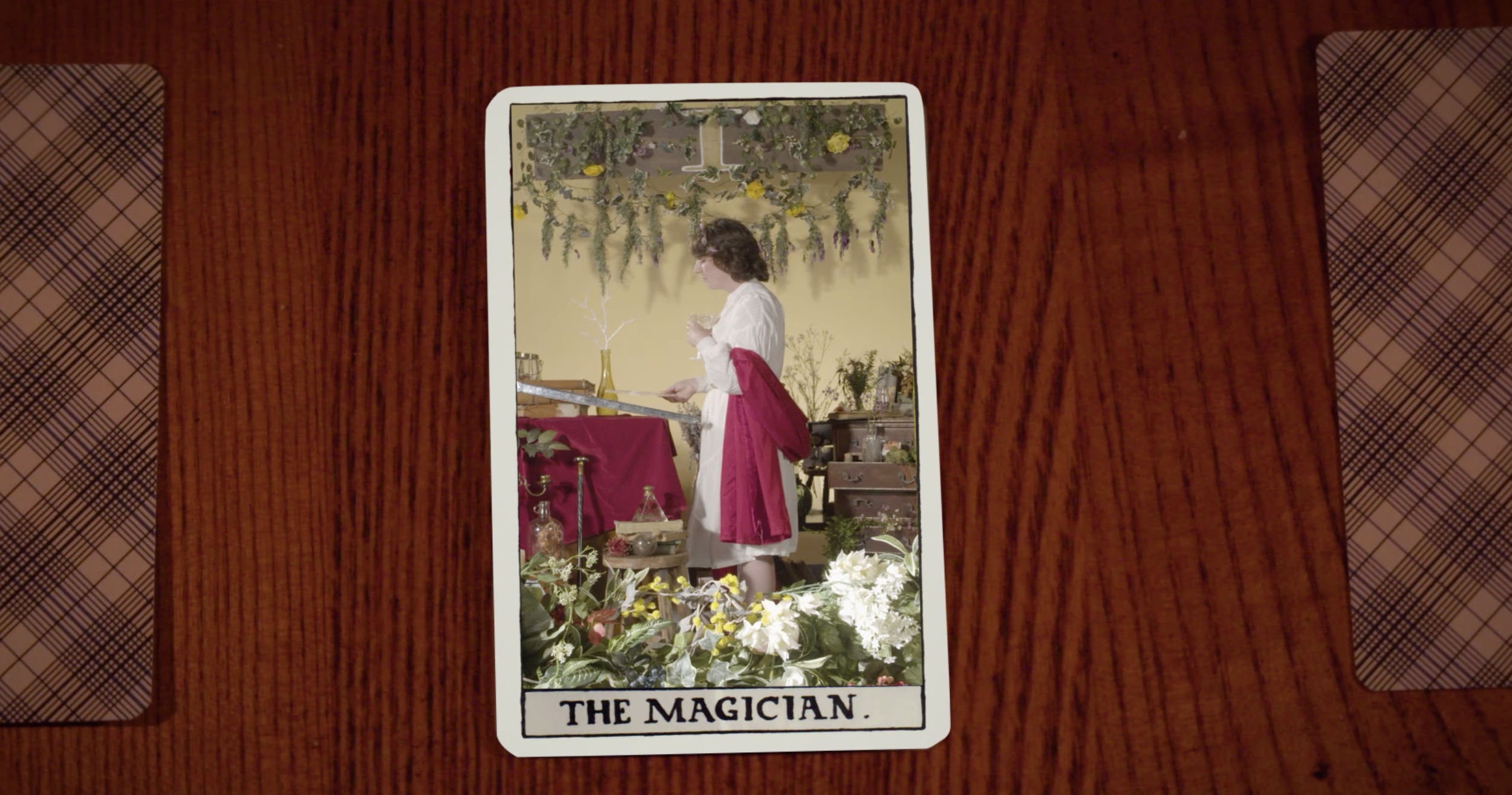 Tarot_Wide.png