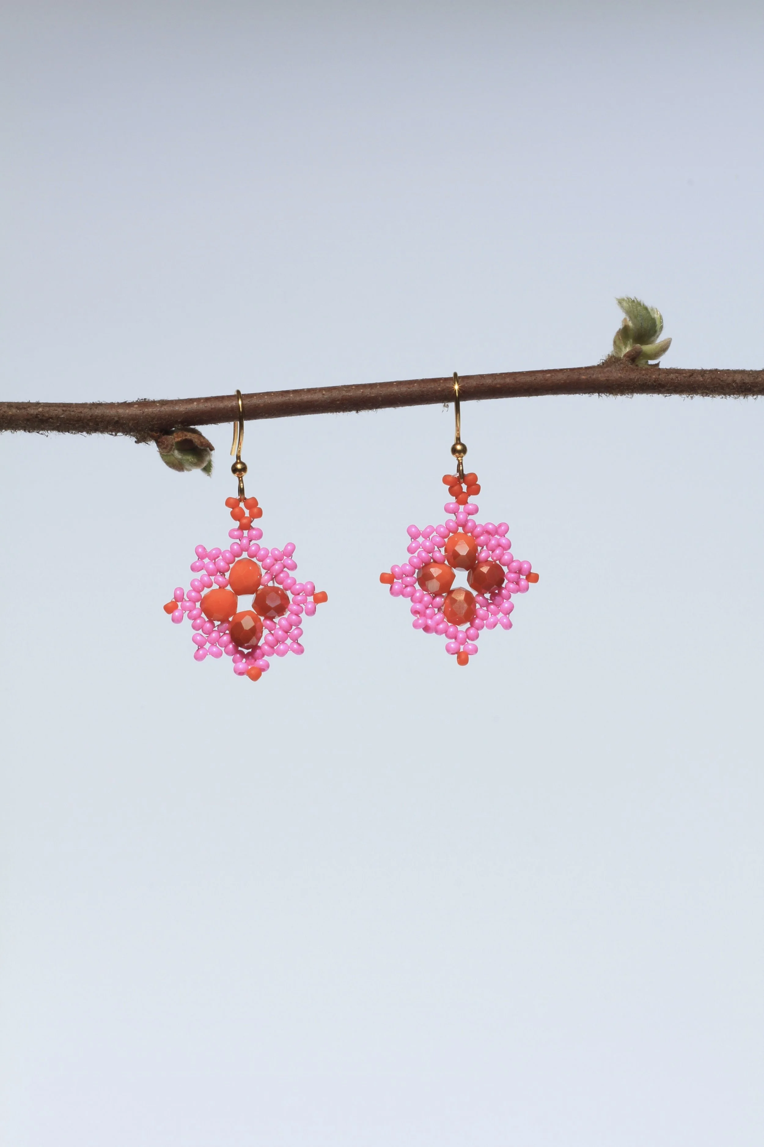 Brilliant Sunset Filigree Gem