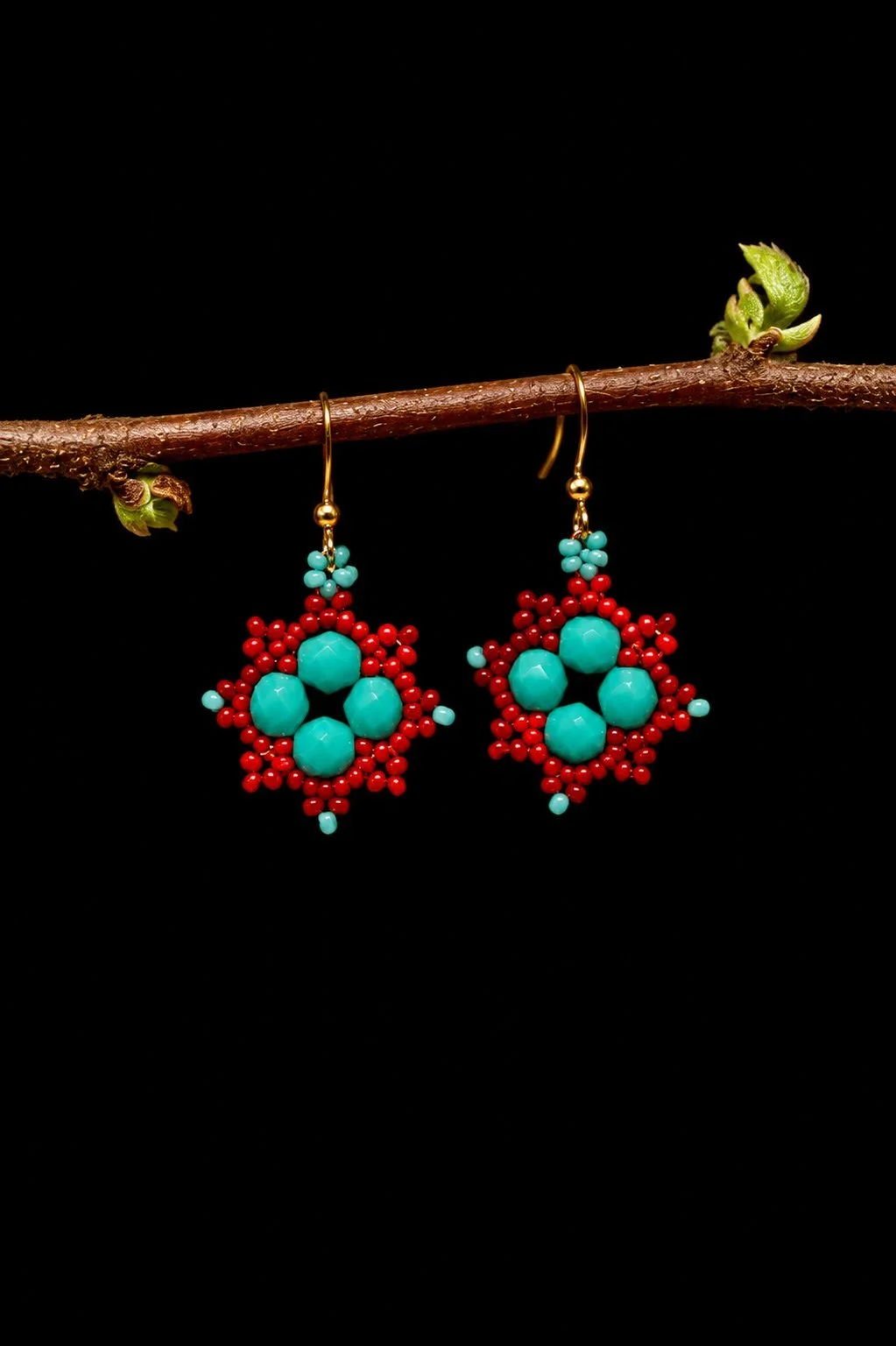 Aqua Crimson Filigree