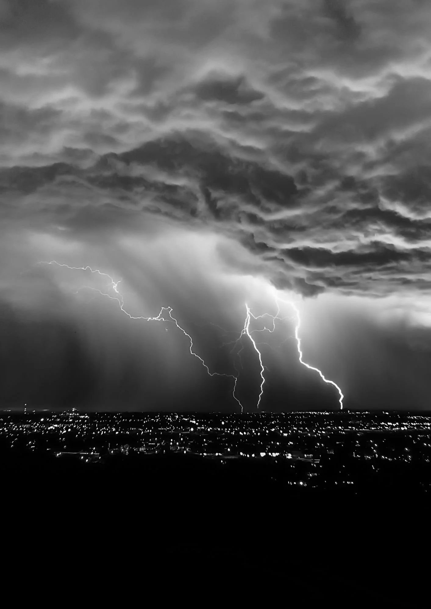 Navigating the Storm: Understanding and Managing Post-Traumatic Distress Amidst Cyclone Threats