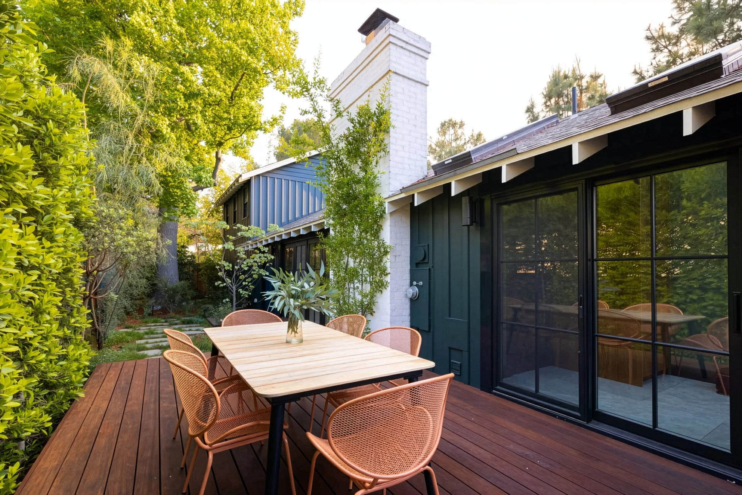 Silverlake-Sliver-Garden_Table-Horizontal.jpg