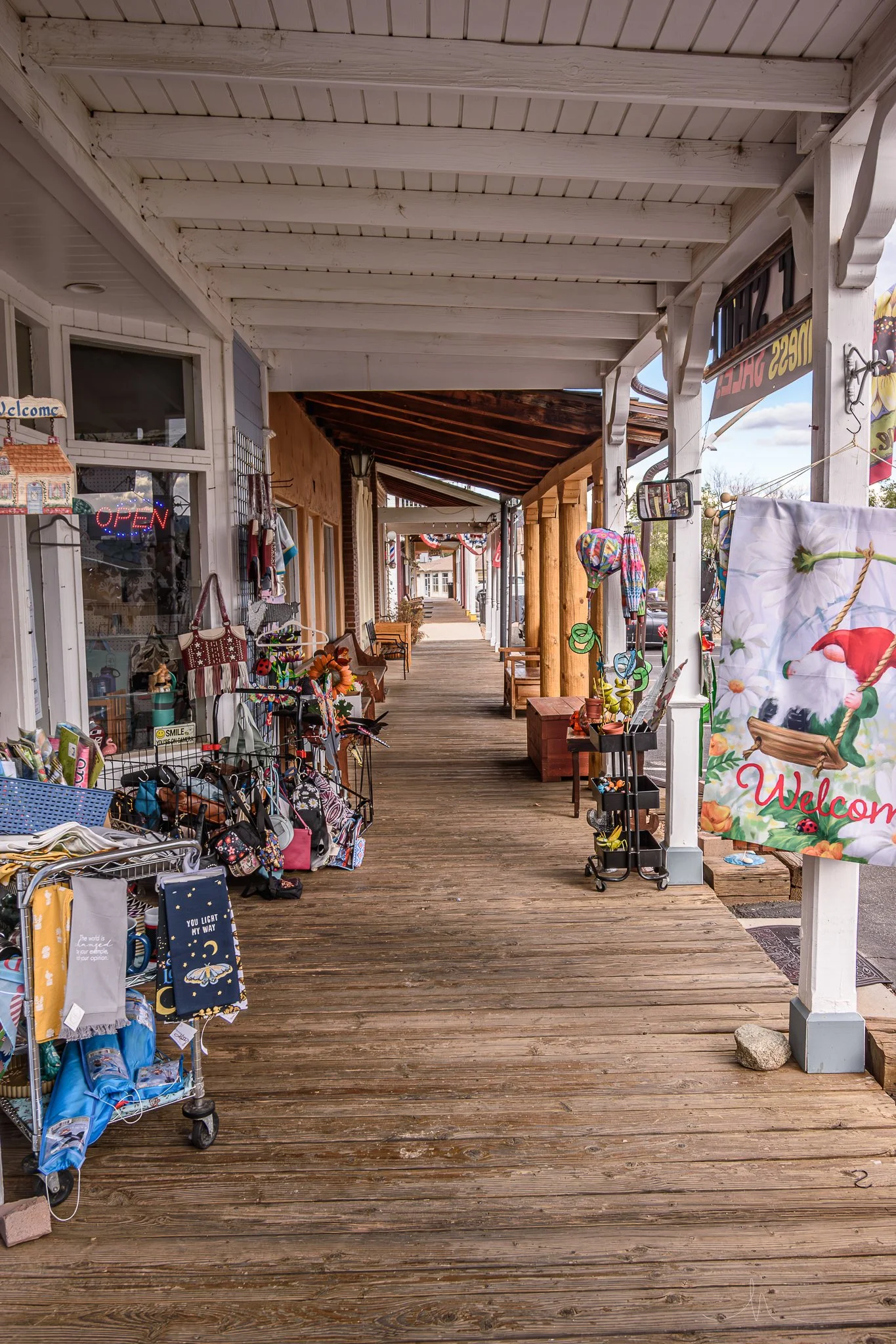 Downtown Dewey-Humboldt photo by Nicole Ford