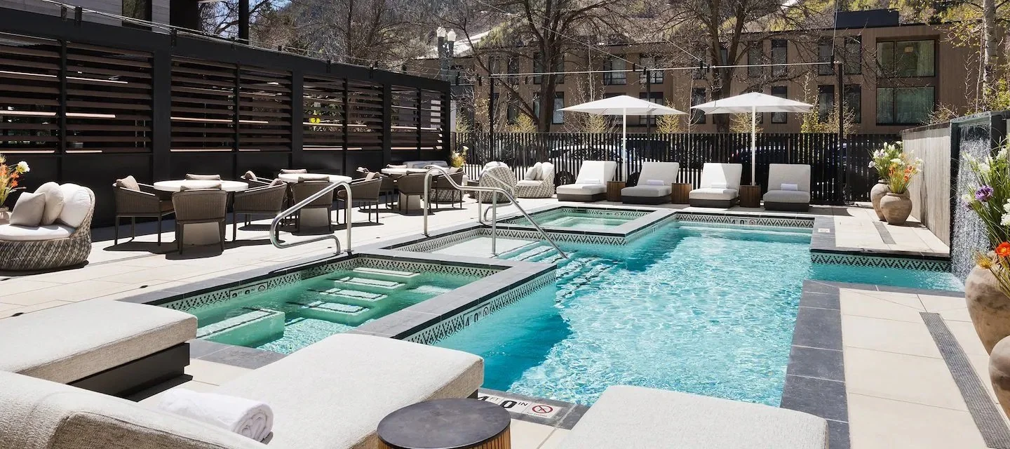 compelled-to-travel-white-elephant-aspen-pool.jpeg