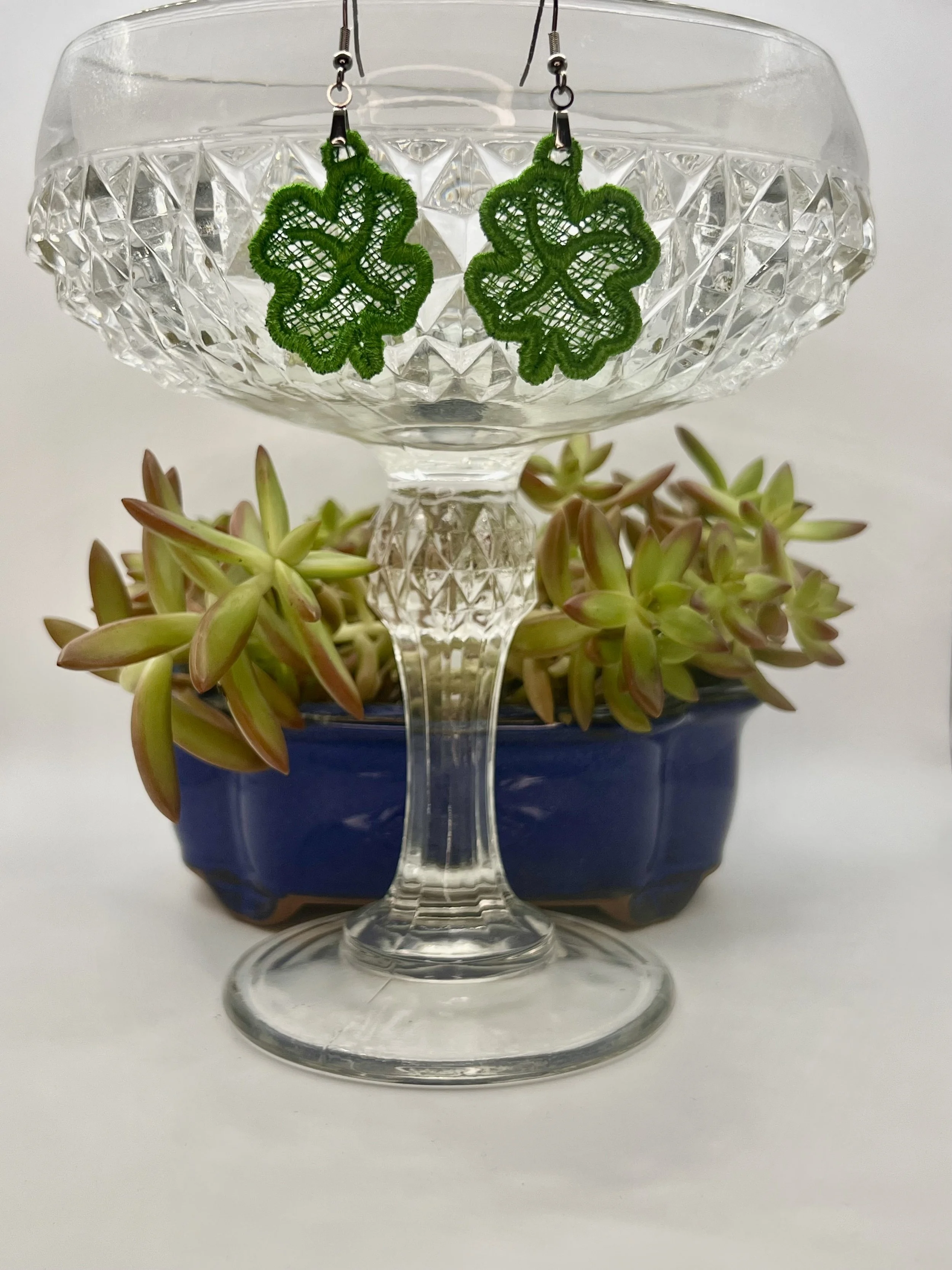 🍀 Four Leaf Clover Free-Standing Lace Earrings — Lucky Handmade Jewelry