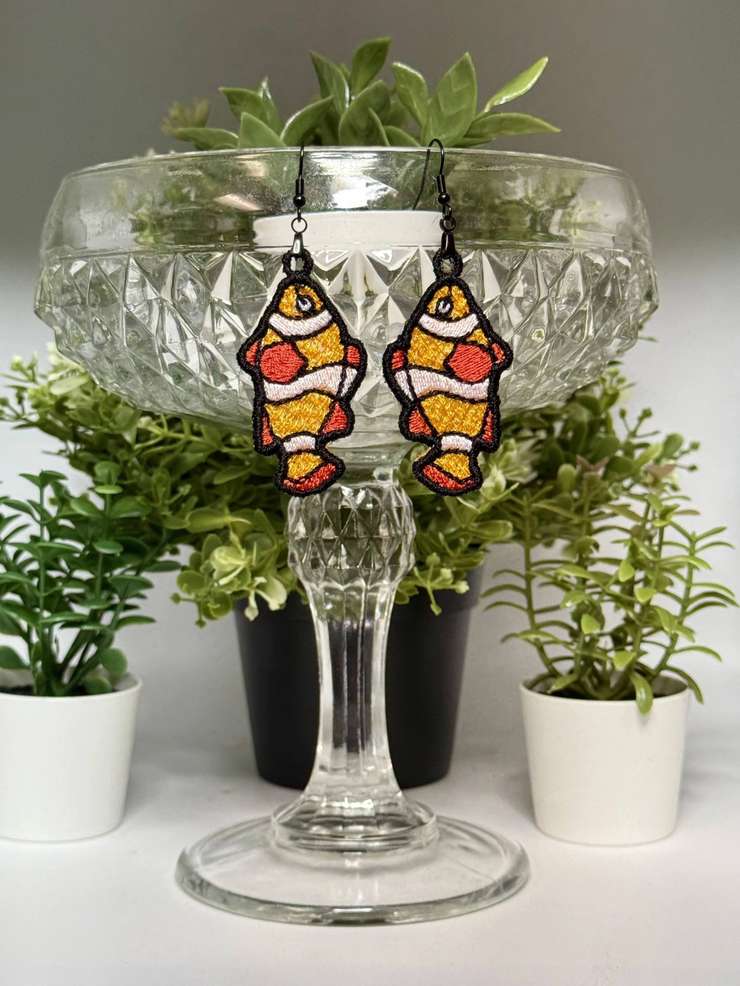 Clownfish Free-Standing Lace Earrings – Handmade Ocean Jewelry