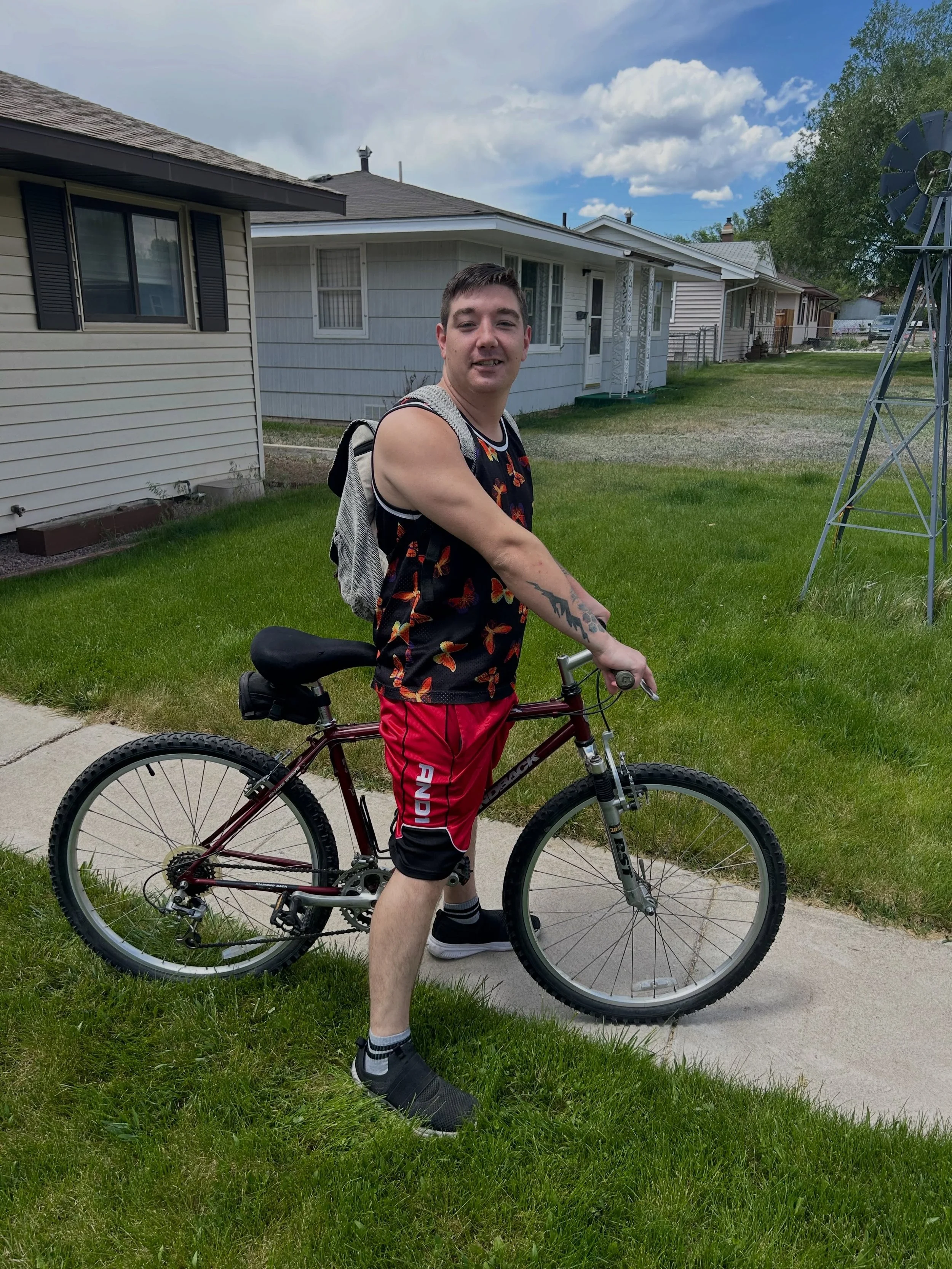 Zac wanted a bike to ride to work to save on gas and get more@active with his wife, but didn&rsquo;t want to spend $1-2000. We got him set up with a very cool old school MTB and he&rsquo;s loving it! Bikers don&rsquo;t look a certain way, they don&rs