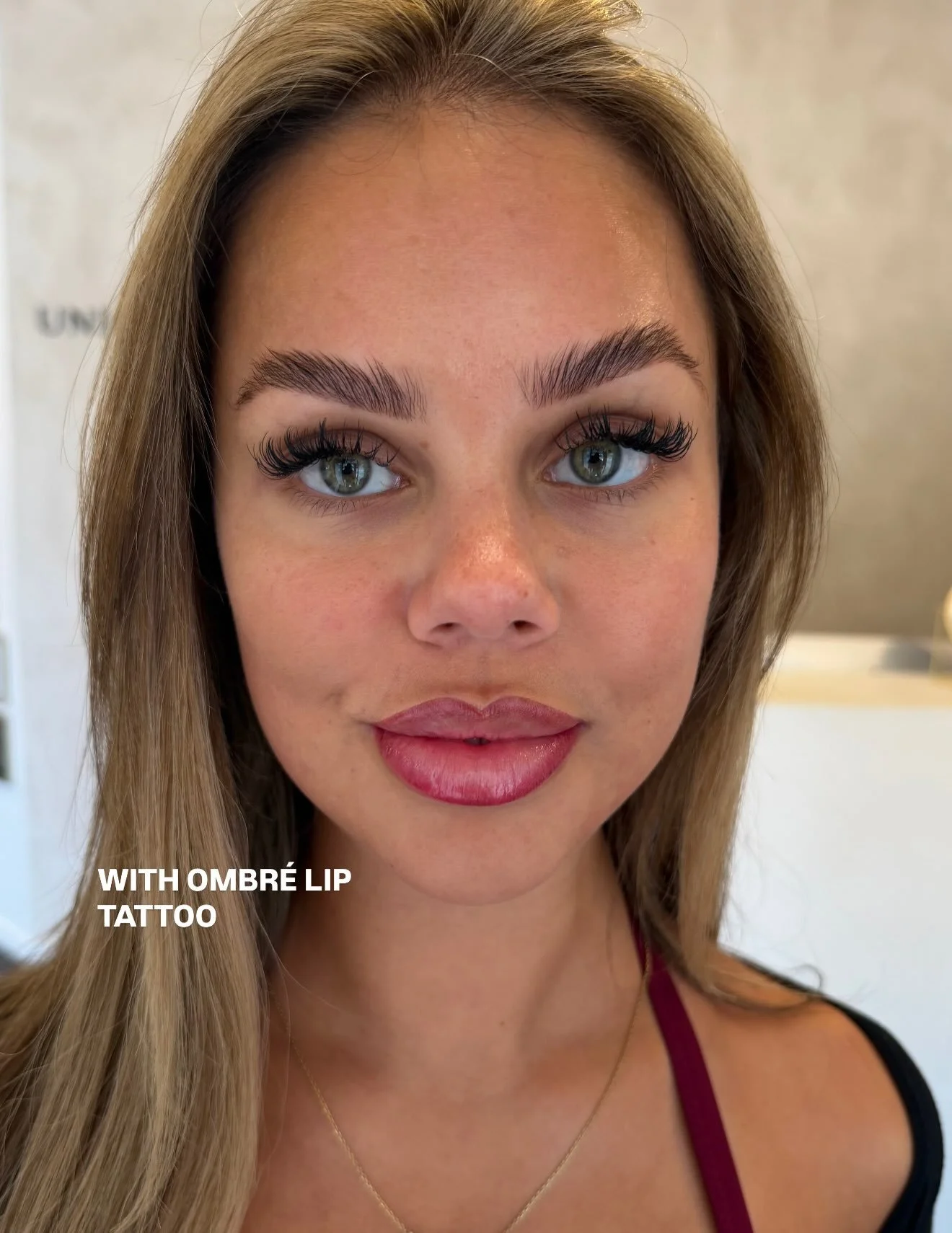 Just a reminder post of how much definition and symmetry we can add with Ombre Lip Tattoo 👄