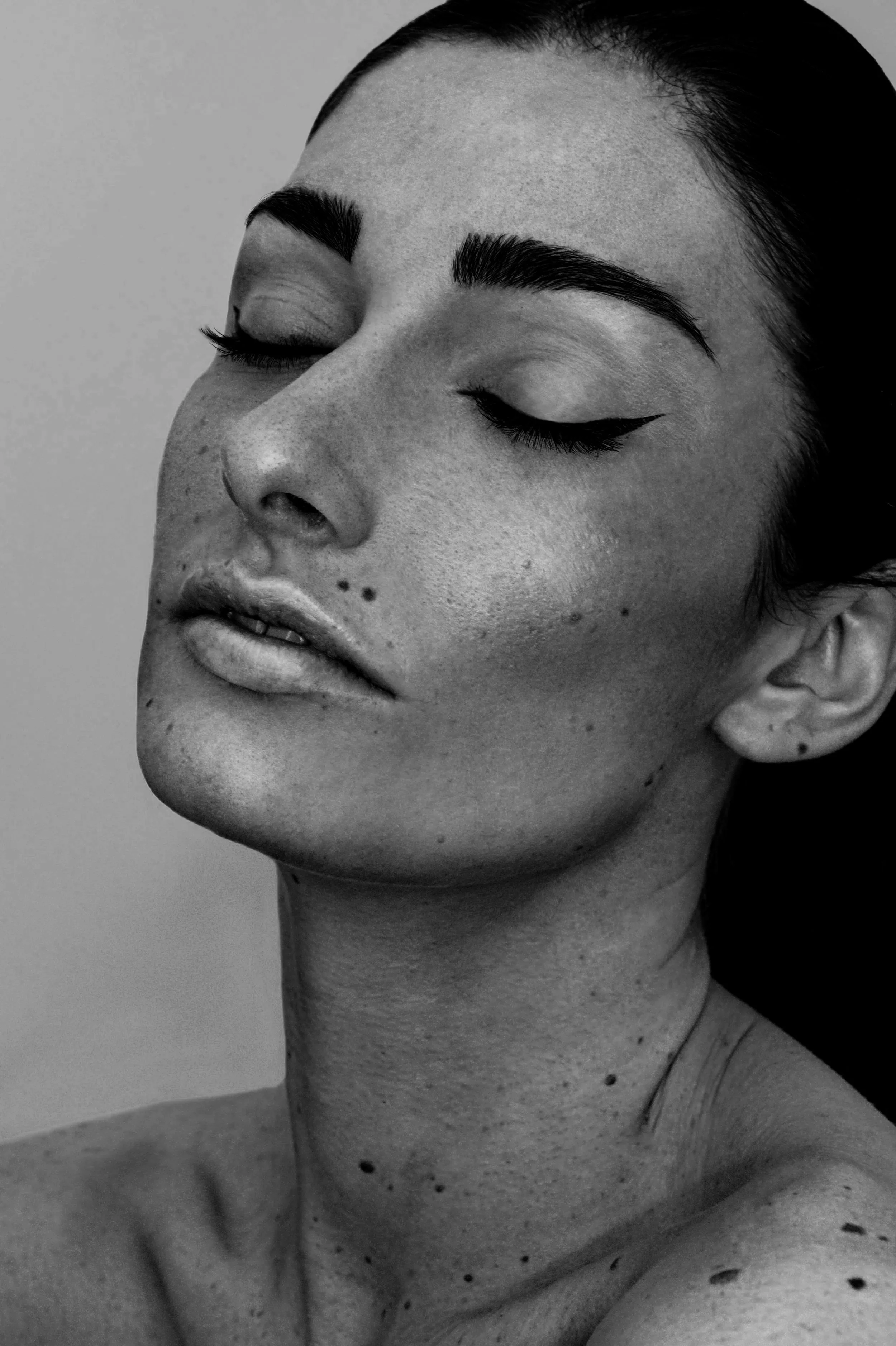 Powder brow cosmetic tattoo result for PMU training course
