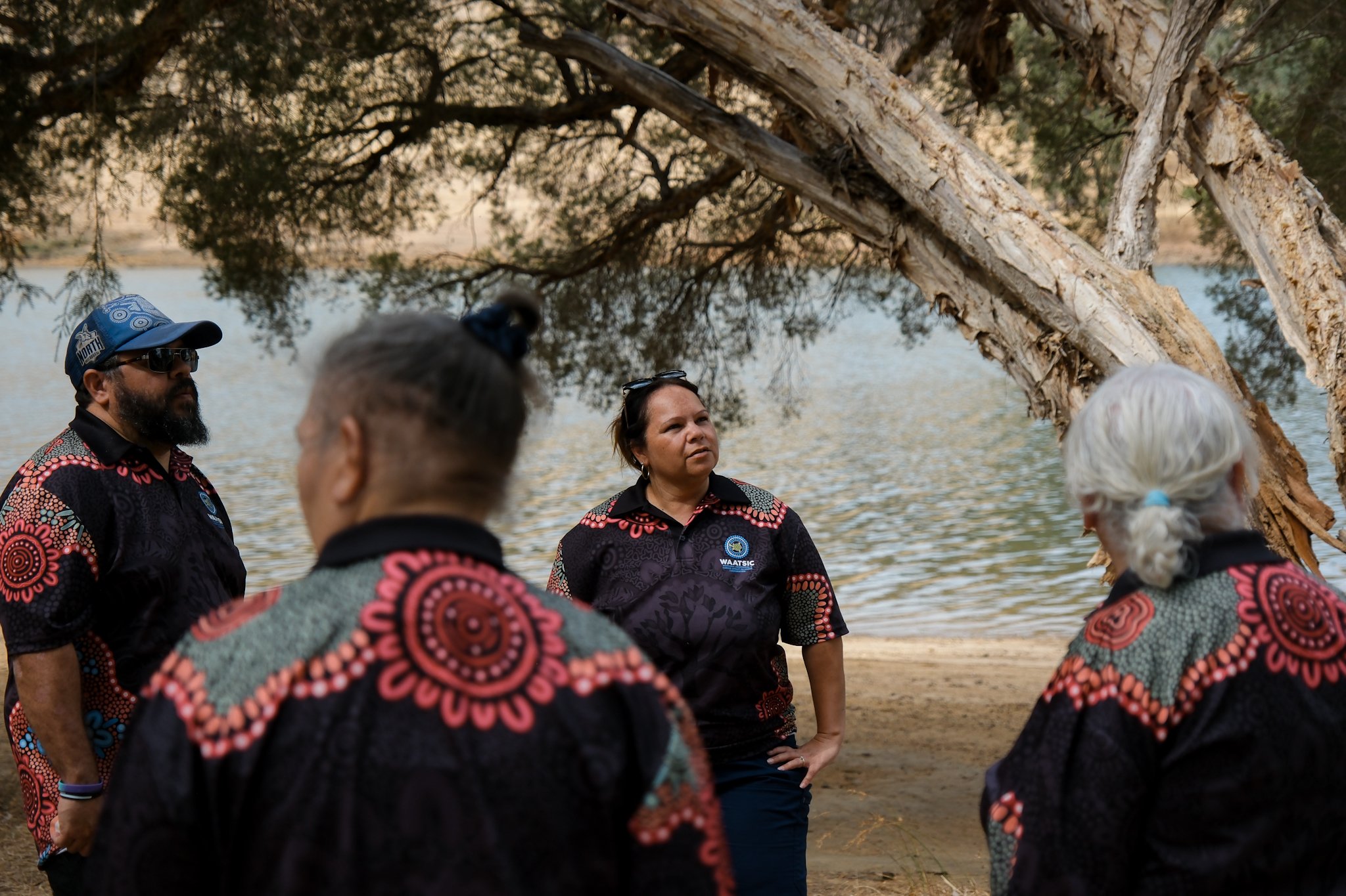 waroona-aboriginal-culture-workshop-community-organisation-junior-ranger-welcome-smoking-ceremony-bindjareb-boodja-noongar-elder-western-australia-south-west