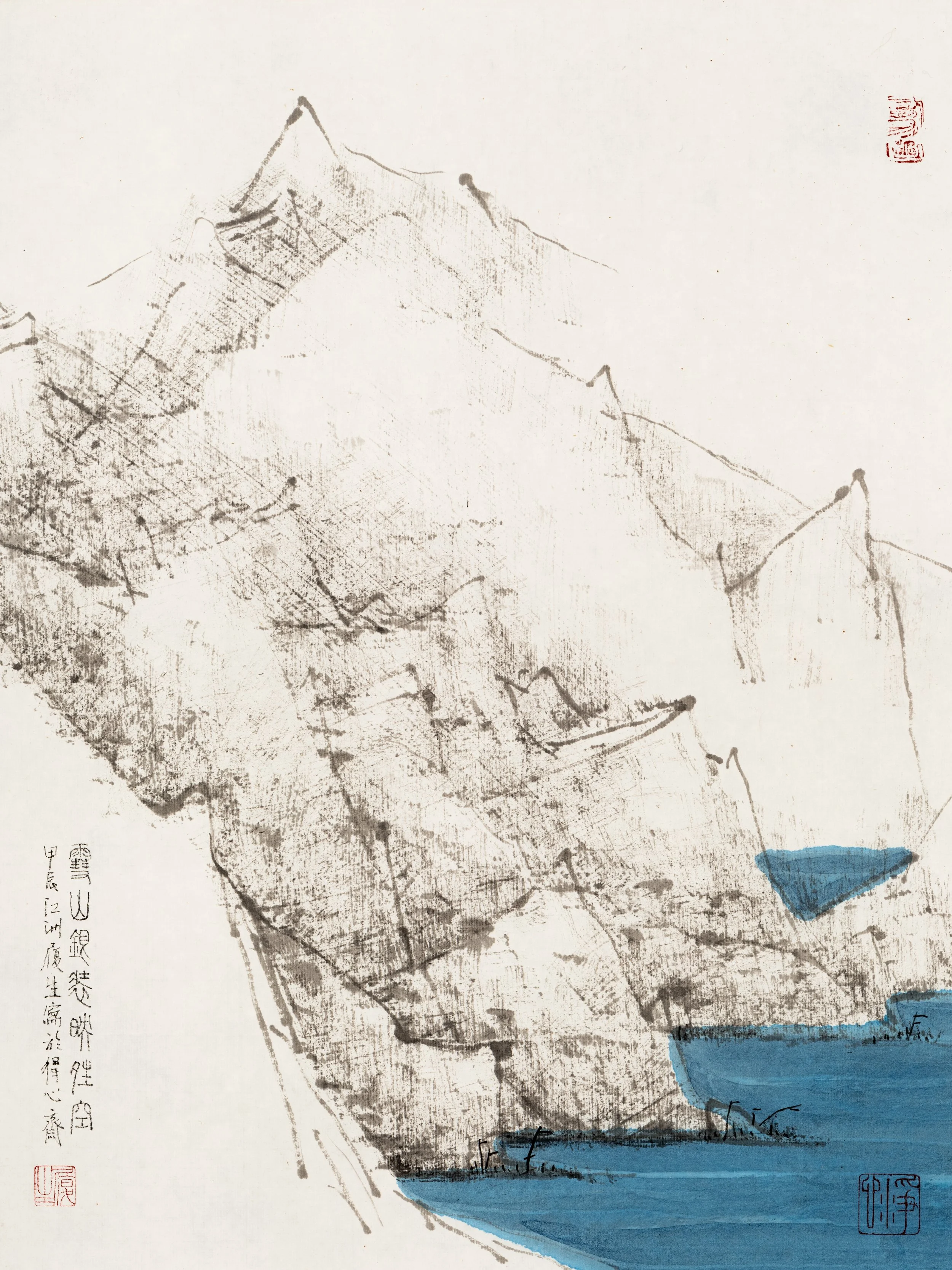 雪山晴裝映晴空