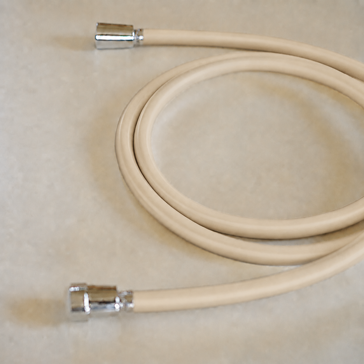 Self-Draining Shower Hose - Beige