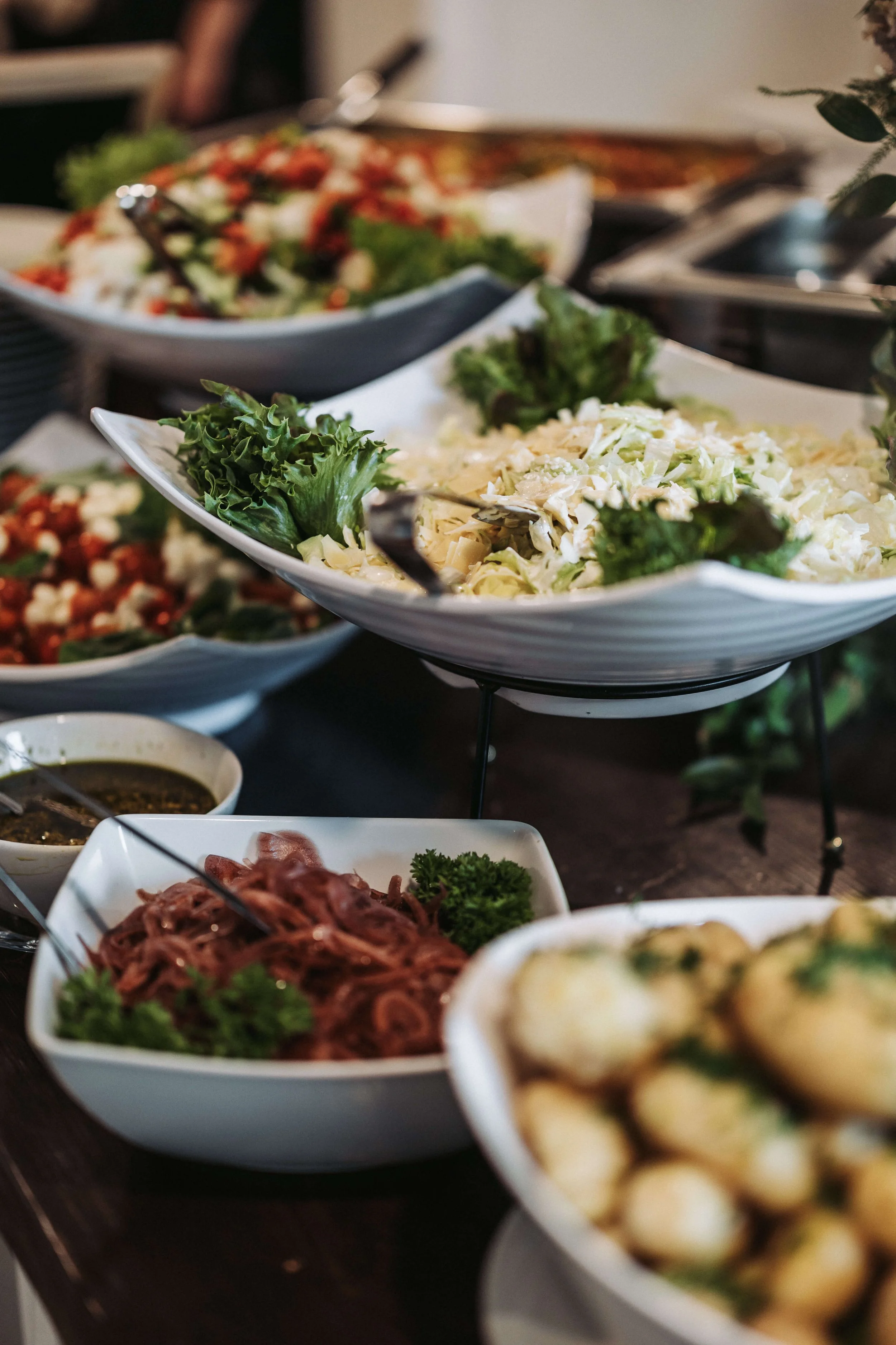 Pitopalvelu perhejuhliin – lämminhenkinen catering-tarjoilu