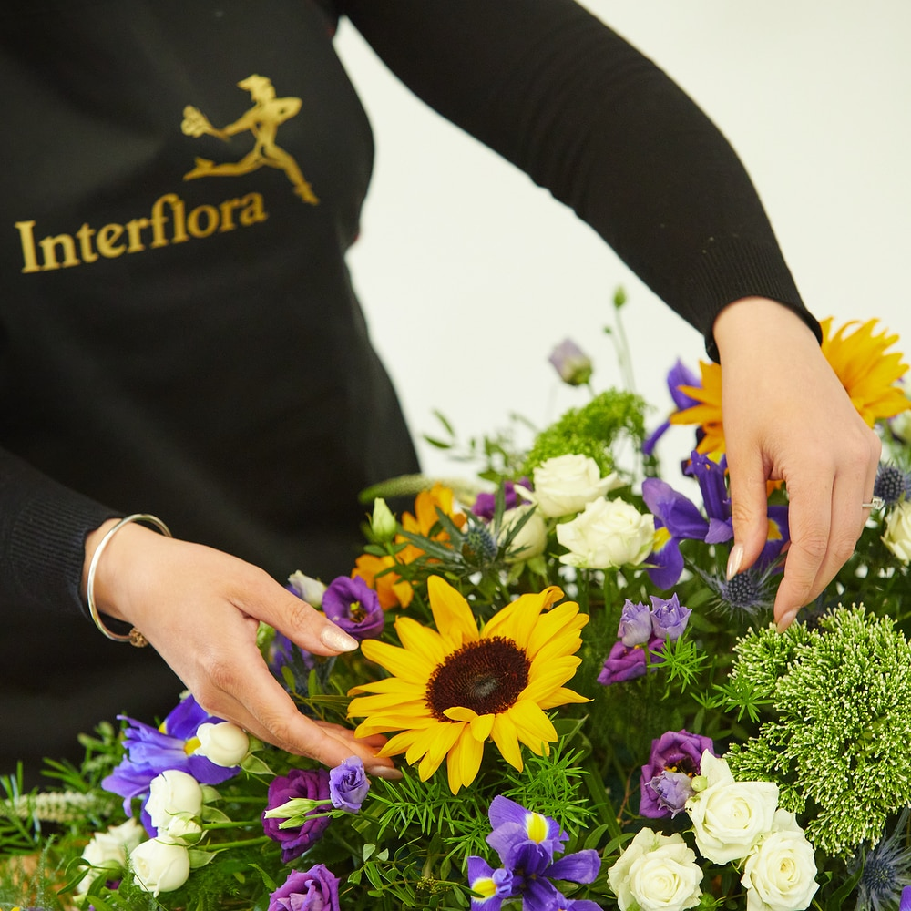 Sunflower Mix Casket Spray2.png