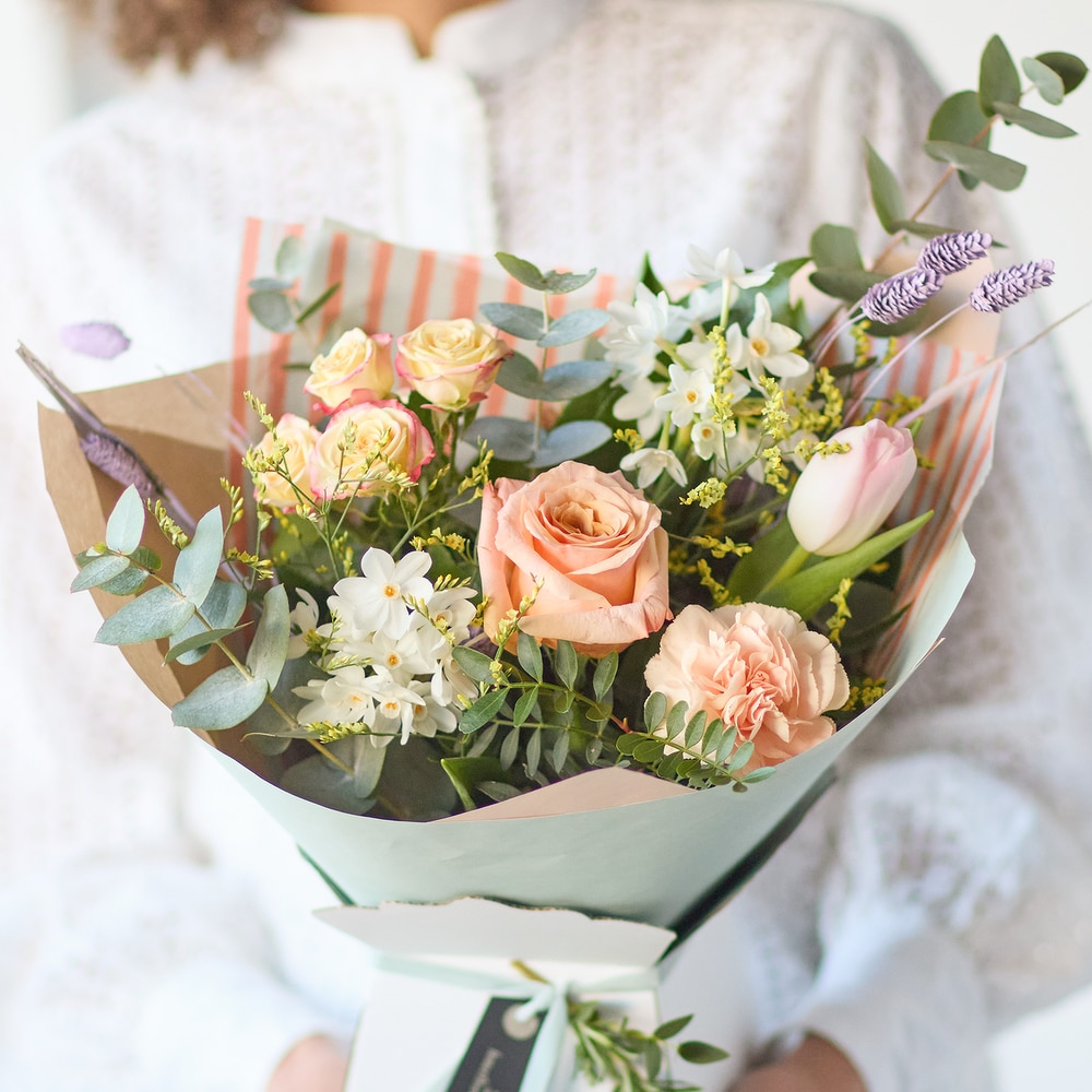 Spring Sunrise Gift Box.png