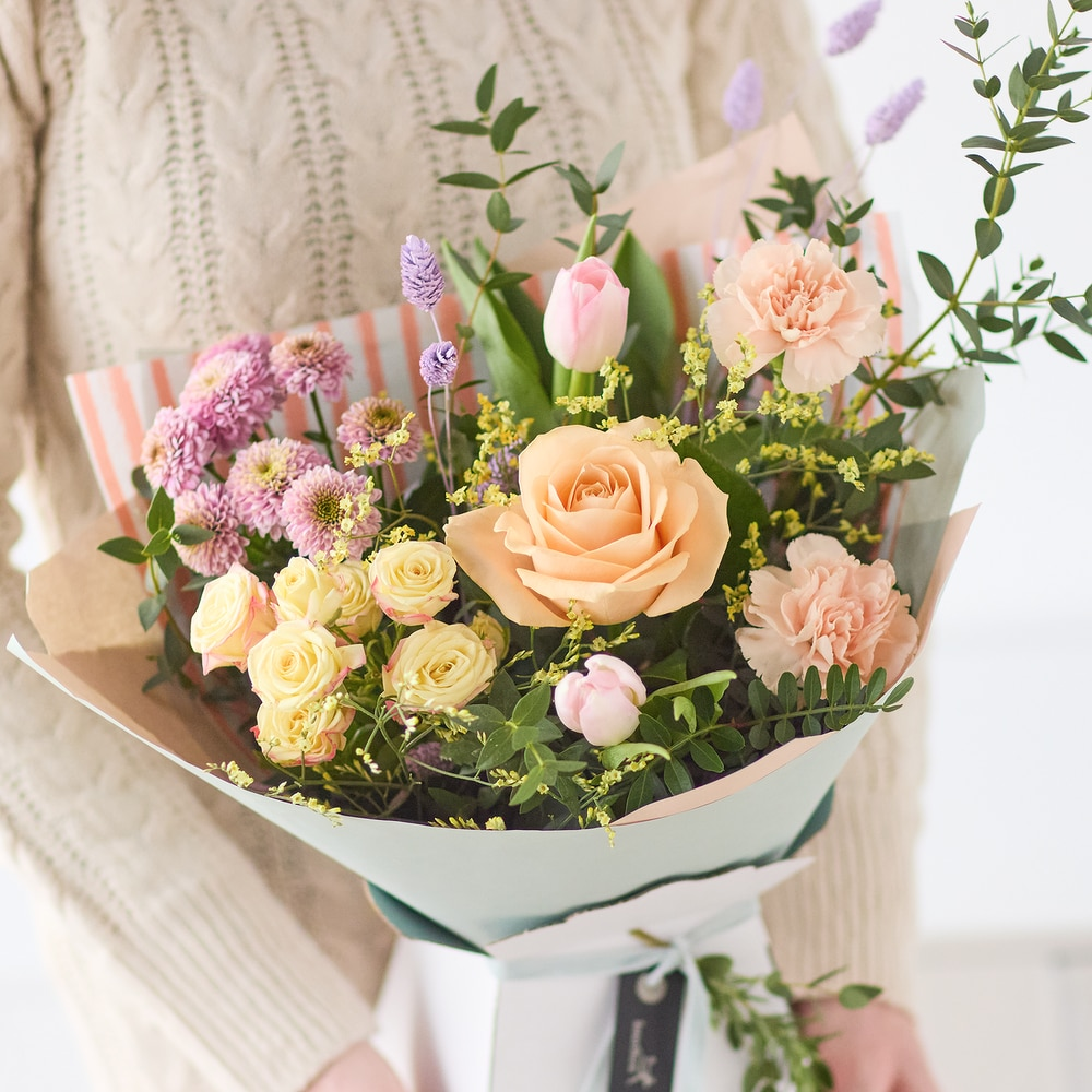 Pastel Spring Bouqet.png