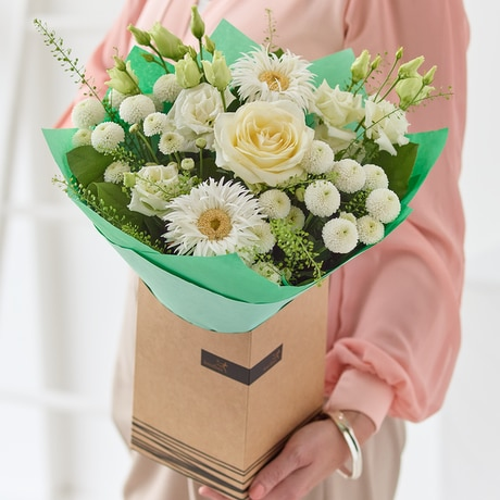 Neutral Gift Box.png
