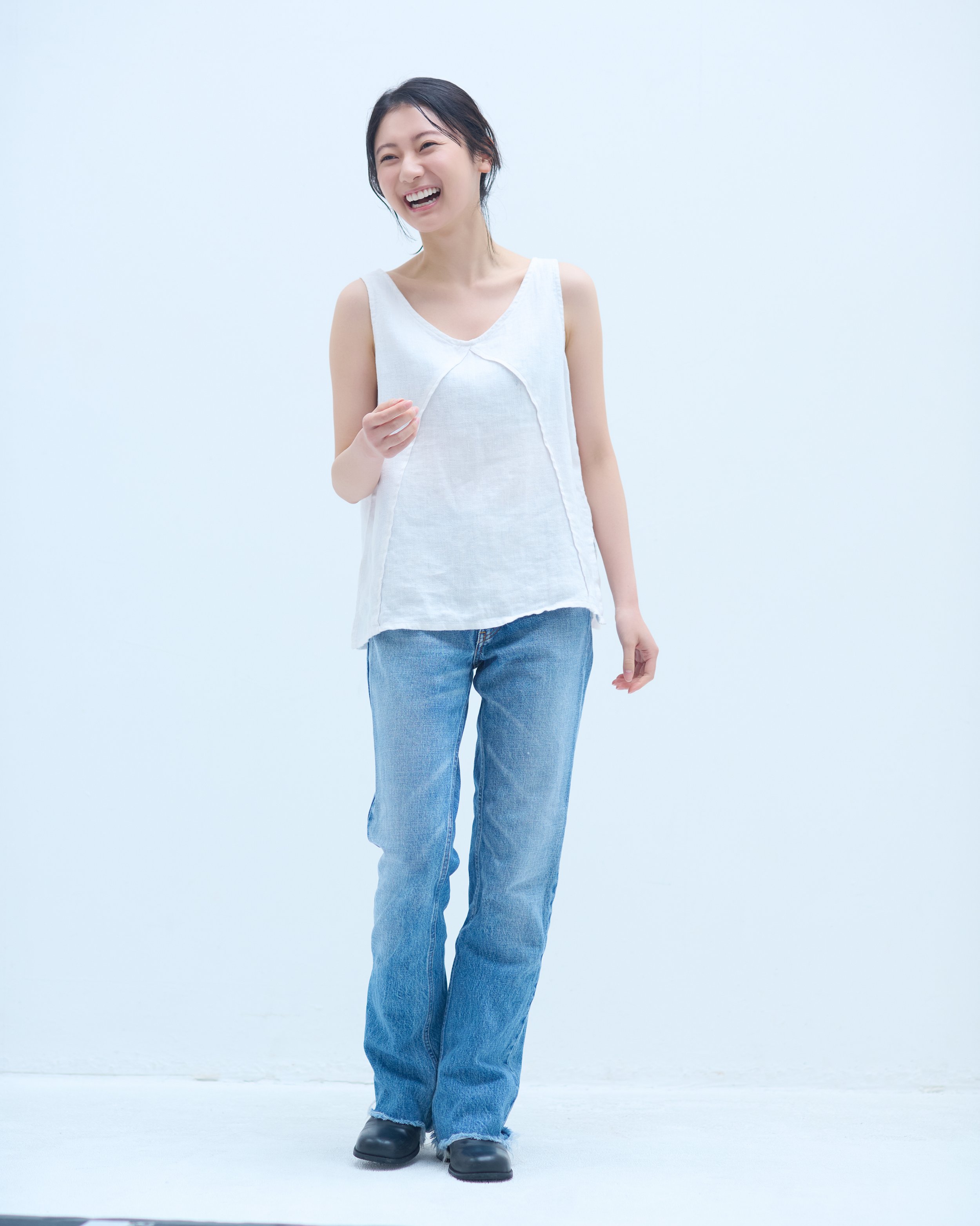 fin_20814_c.jpg