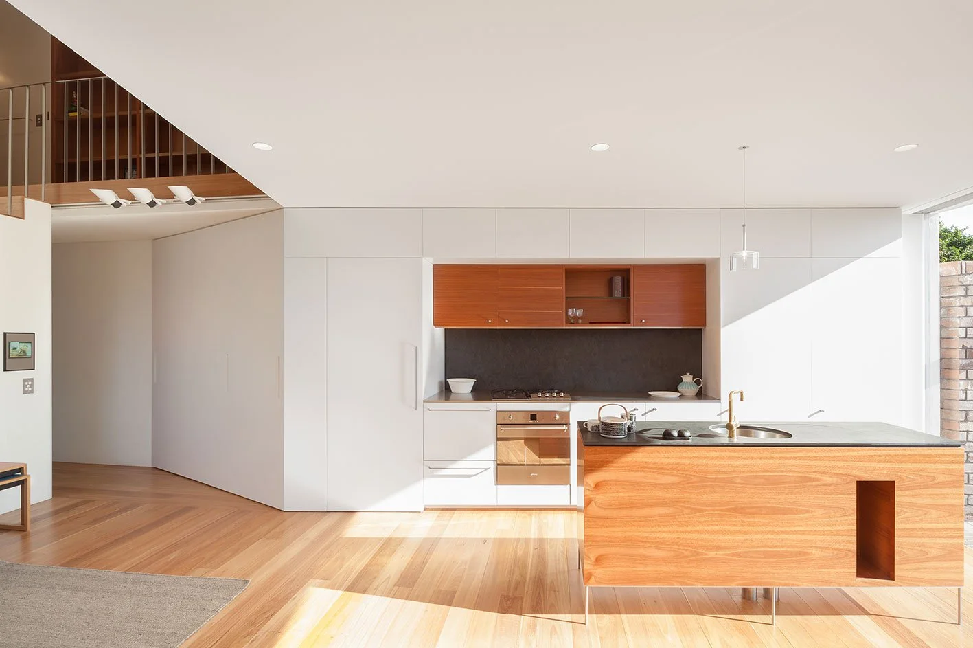 Thames House 2