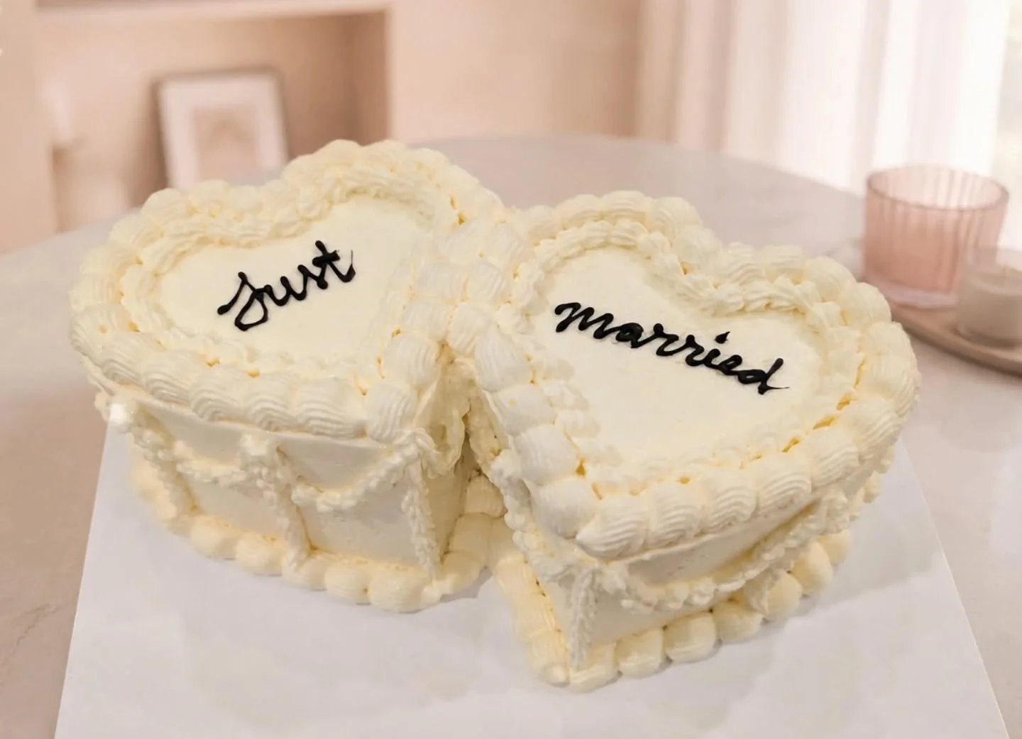 Just married, just beginning 🤍 Two hearts, one forever, and a cake to mark the moment.

Thank you for letting me be a small part of something so special.

Coordinator: @elope.bluemountains
Celebrant: @kylestewartcelebrant
Photographer: @caitlinkingp