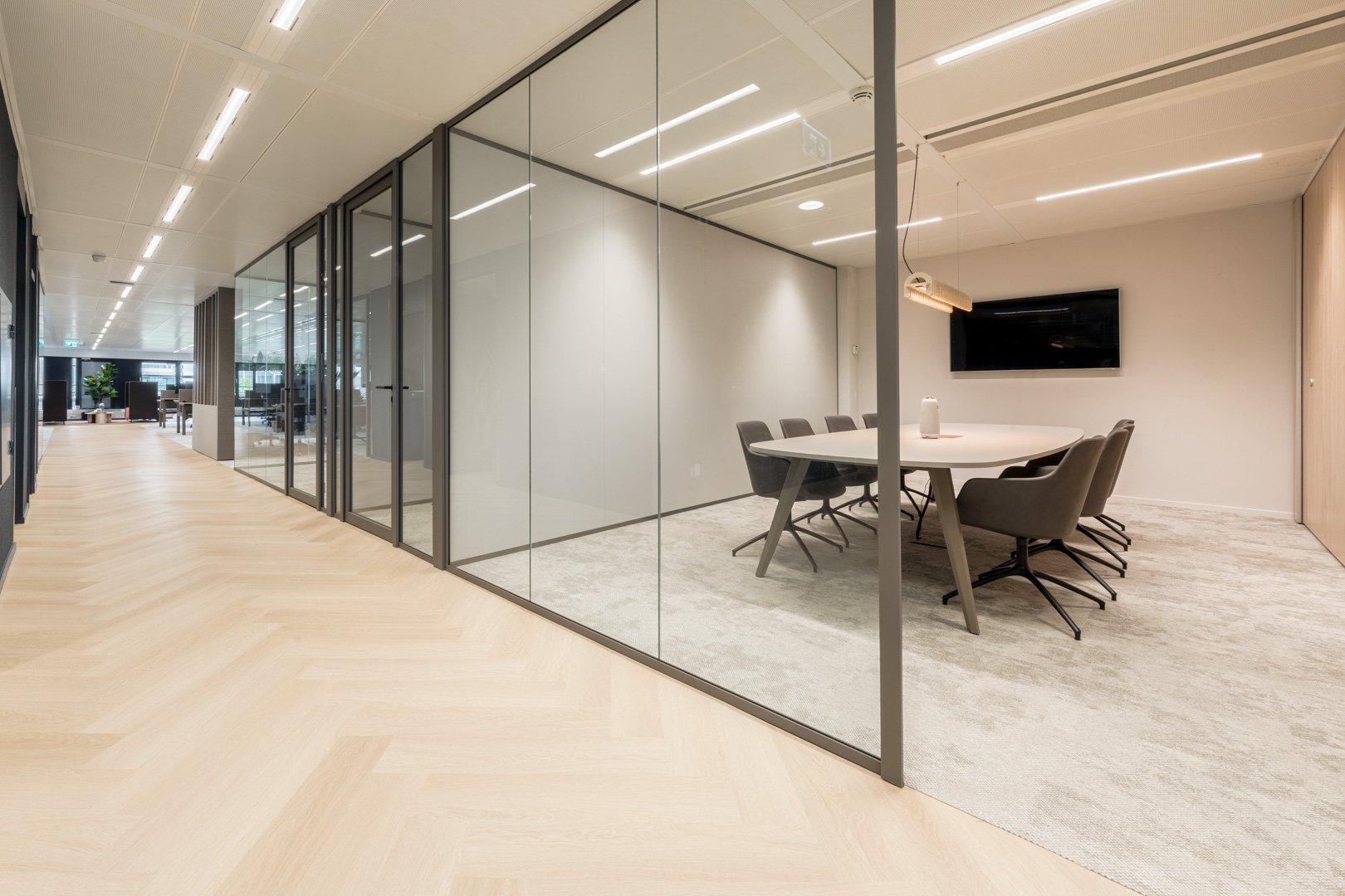 kwalitatieve schoonmaak Veenendaal Wageningen ede Rhenen Arnhem Utrecht Amersfoort soest Baarn Woudenberg Scherpenzeel Renswoude Kesteren Rhenen Barneveld Lunteren voorthuizen schoonmaakdienst schoonmakers schoonmaaksters hygiene echt schoon reinigen