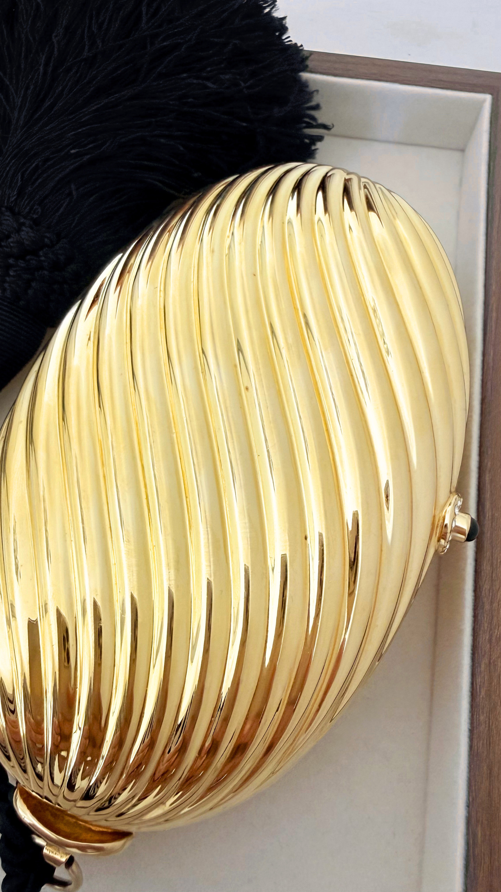 Fior London Gold Egg Minaudière 1980s Tassel Clutch 16.png