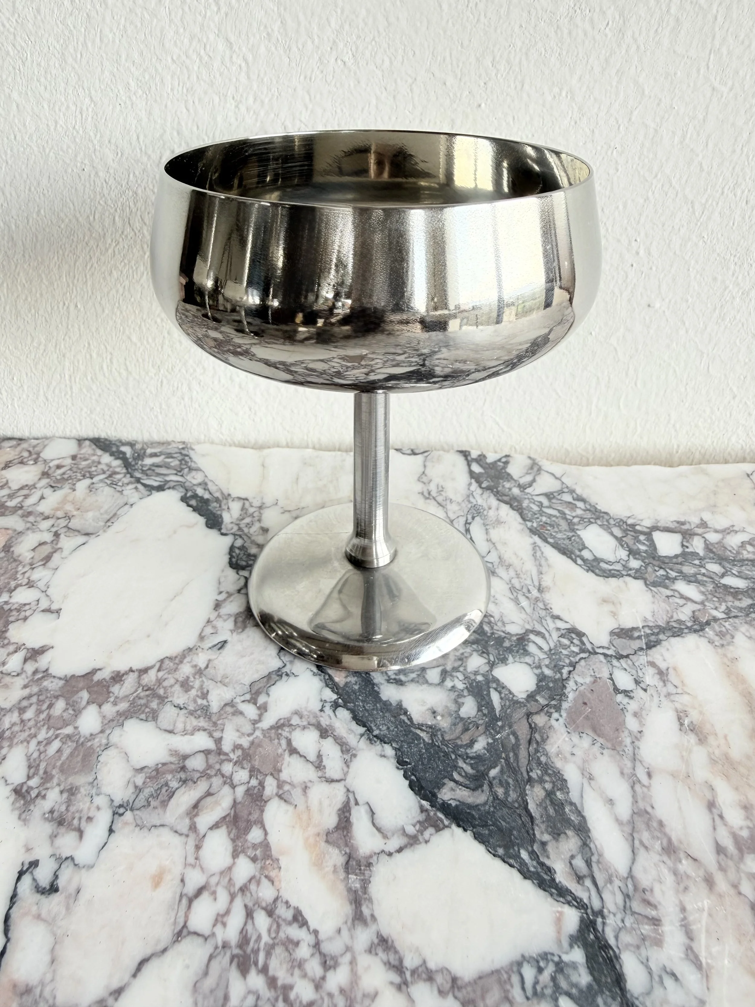 70S CHAMPAGNE OR DESSERT CUPS 1.jpeg