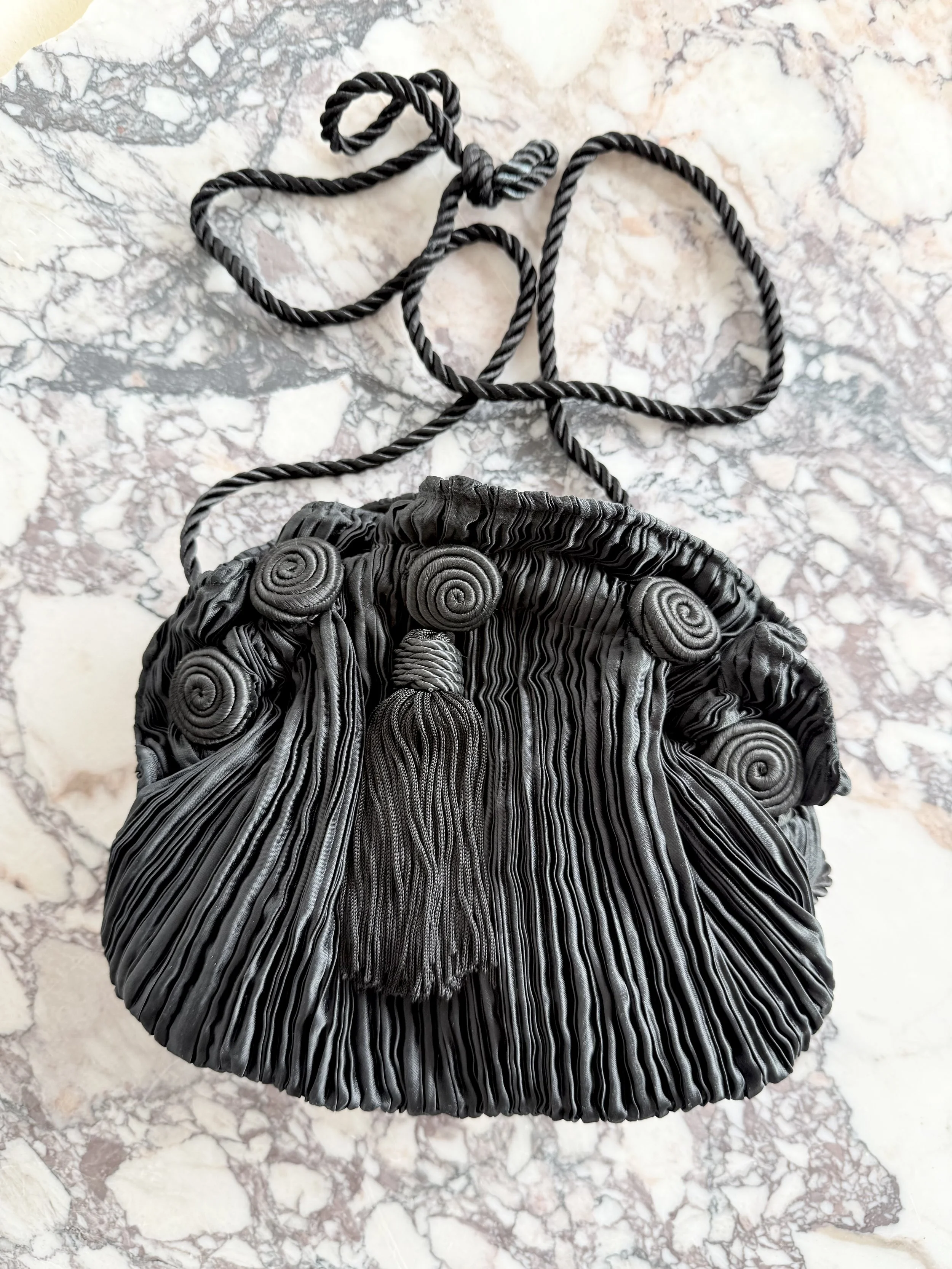 Scheilan Firenze Plissè Tassel Bag 6.jpeg