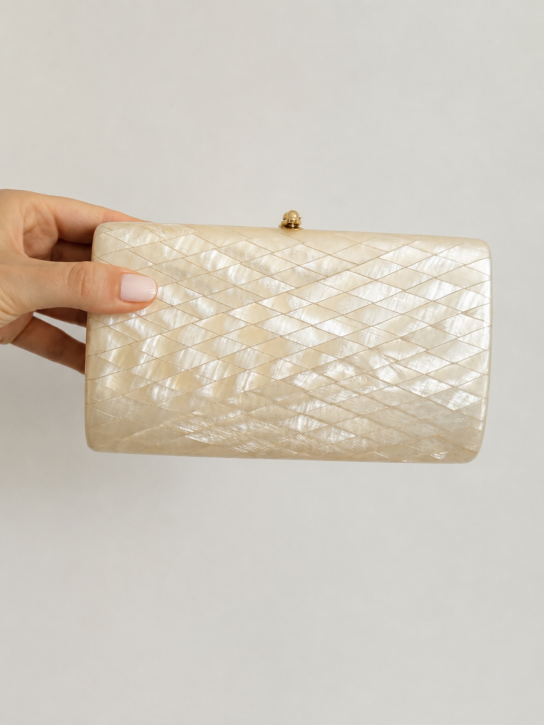 clutch madreperla 4.png