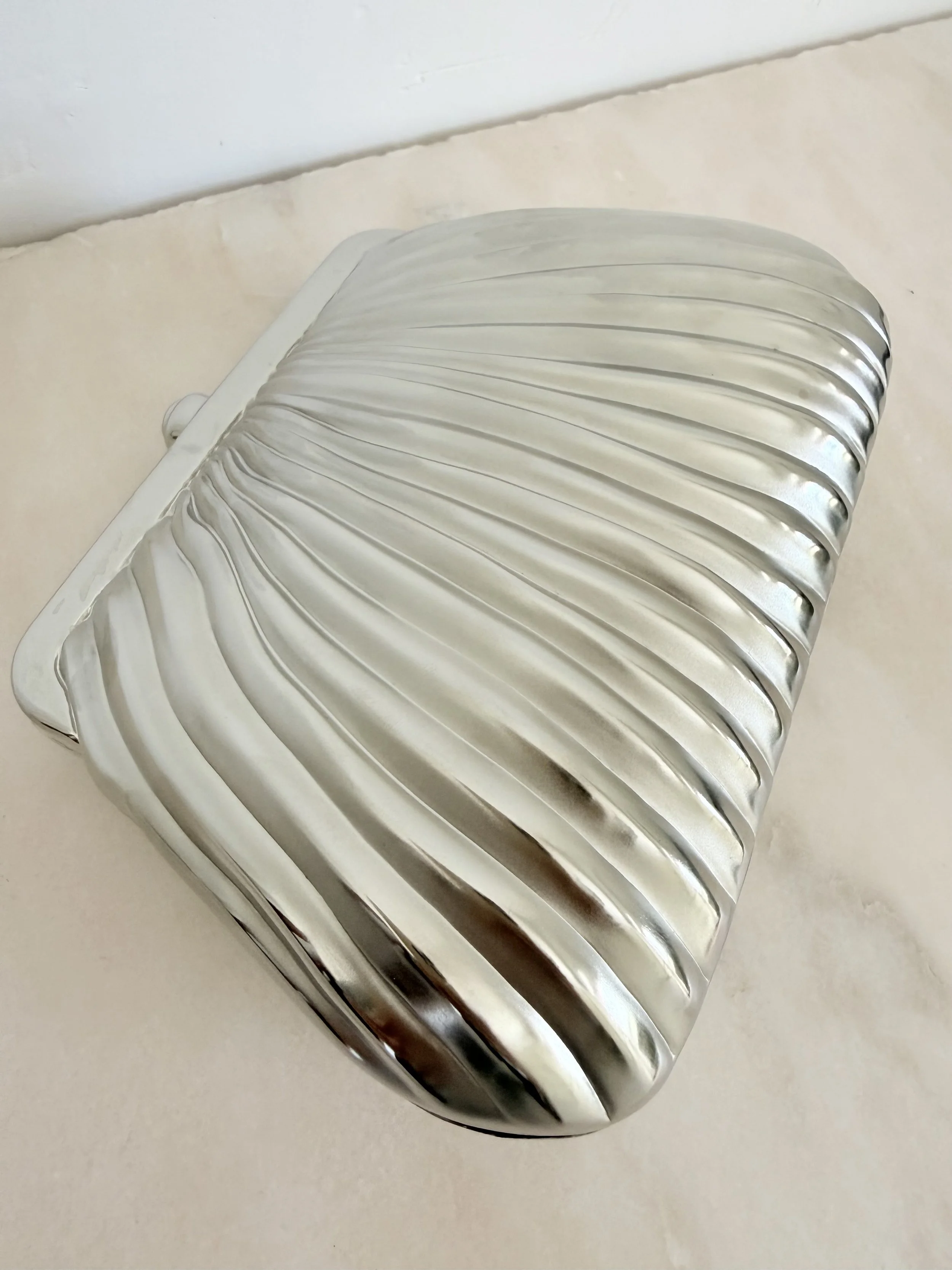 SCHEILAN FIRENZE SILVER CLUTCH WITH ORIGINAL BOX 7.jpeg